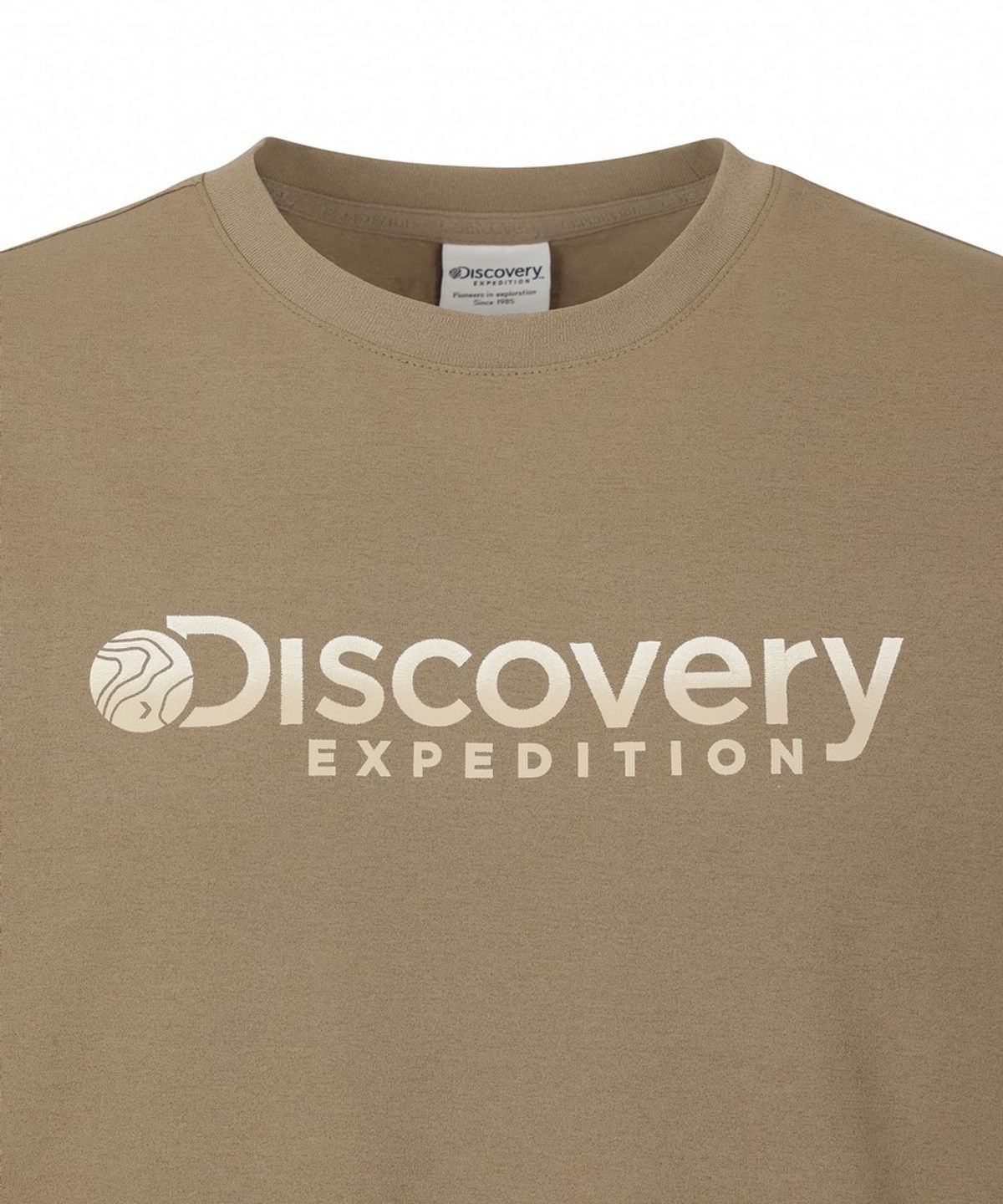 디스커버리 익스페디션(DISCOVERY EXPEDITION) 남성 모레인 빅로고 반팔티셔츠 (D/BEIGE)