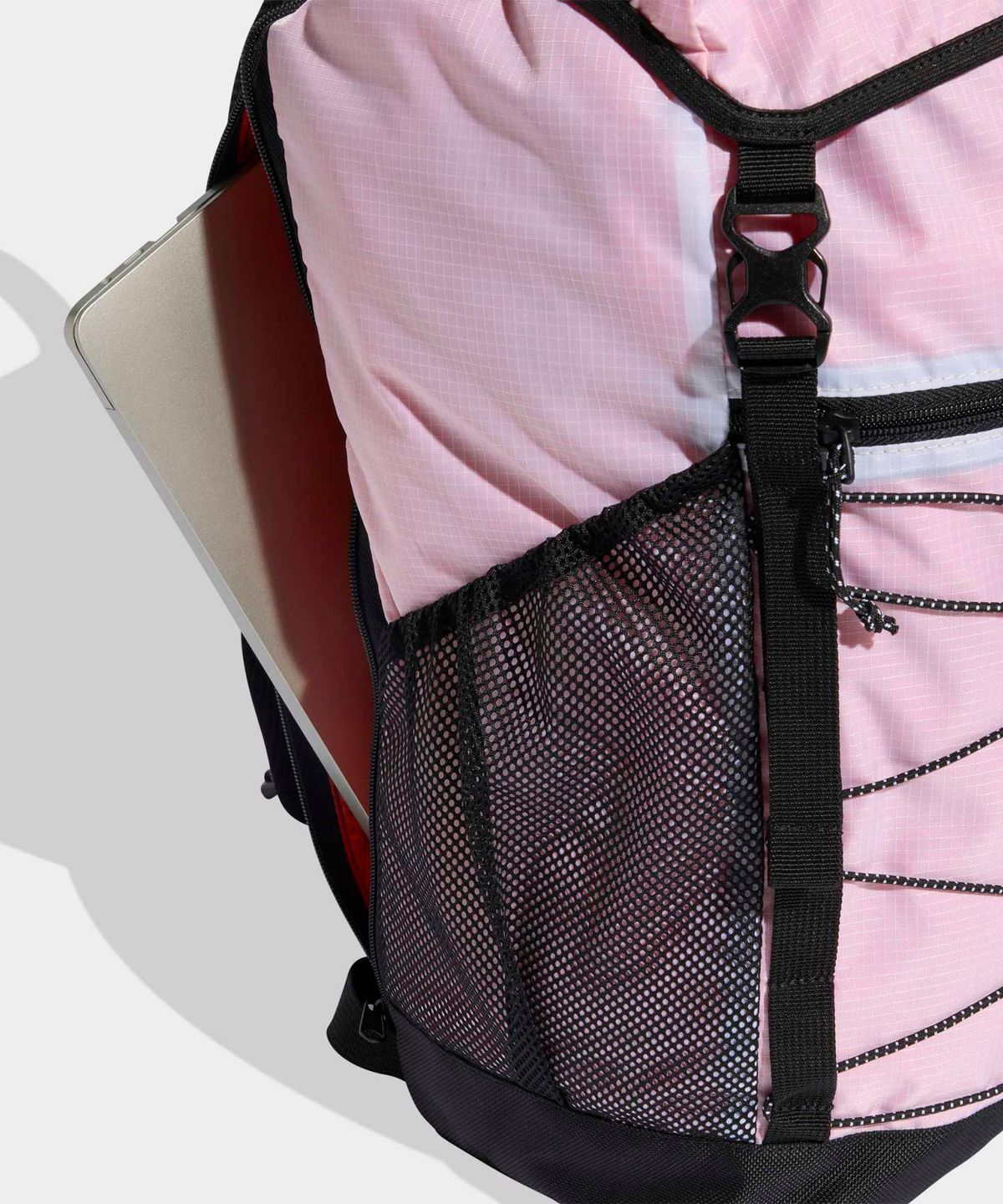 아디다스(ADIDAS) 테렉스 멀티 클라이마쿨 백팩 30L - 화이트 / JY7579