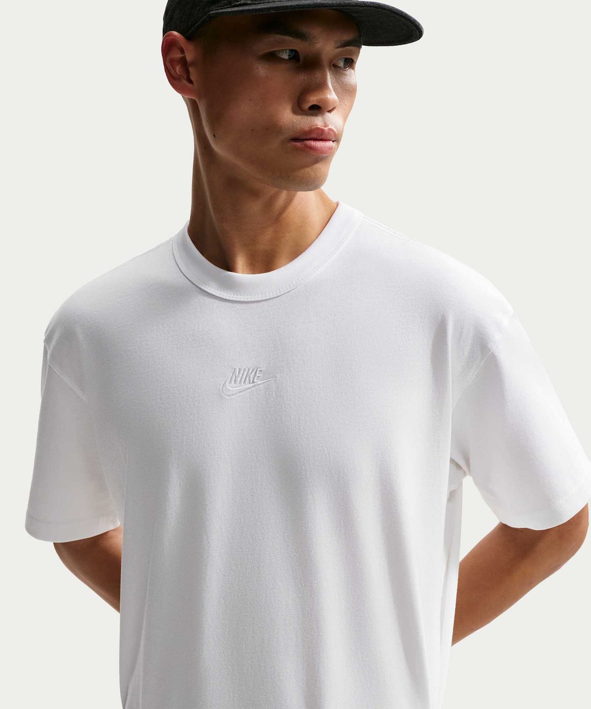 나이키(NIKE) 스포츠웨어 프리미엄 에센셜 티셔츠 M - 화이트 / IH1122-100