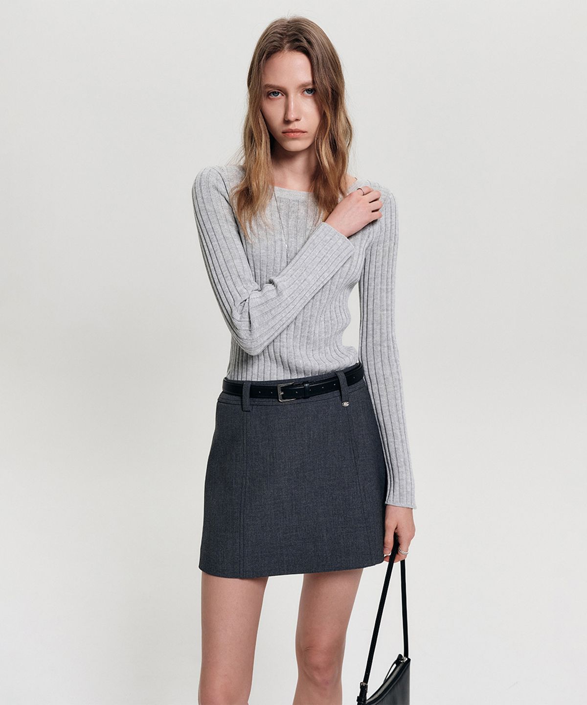 룩캐스트(LOOKAST) 레이 보트넥 슬림 니트_라이트 그레이 / RAY BOAT NECK SLIM KNIT_LIGHT GREY