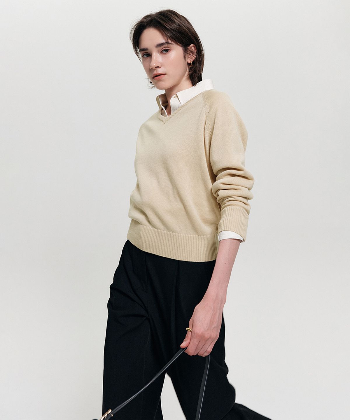 룩캐스트(LOOKAST) 라인 실크 블렌드 브이넥 니트 / RINE SILK BLEND V NECK KNIT_6colors