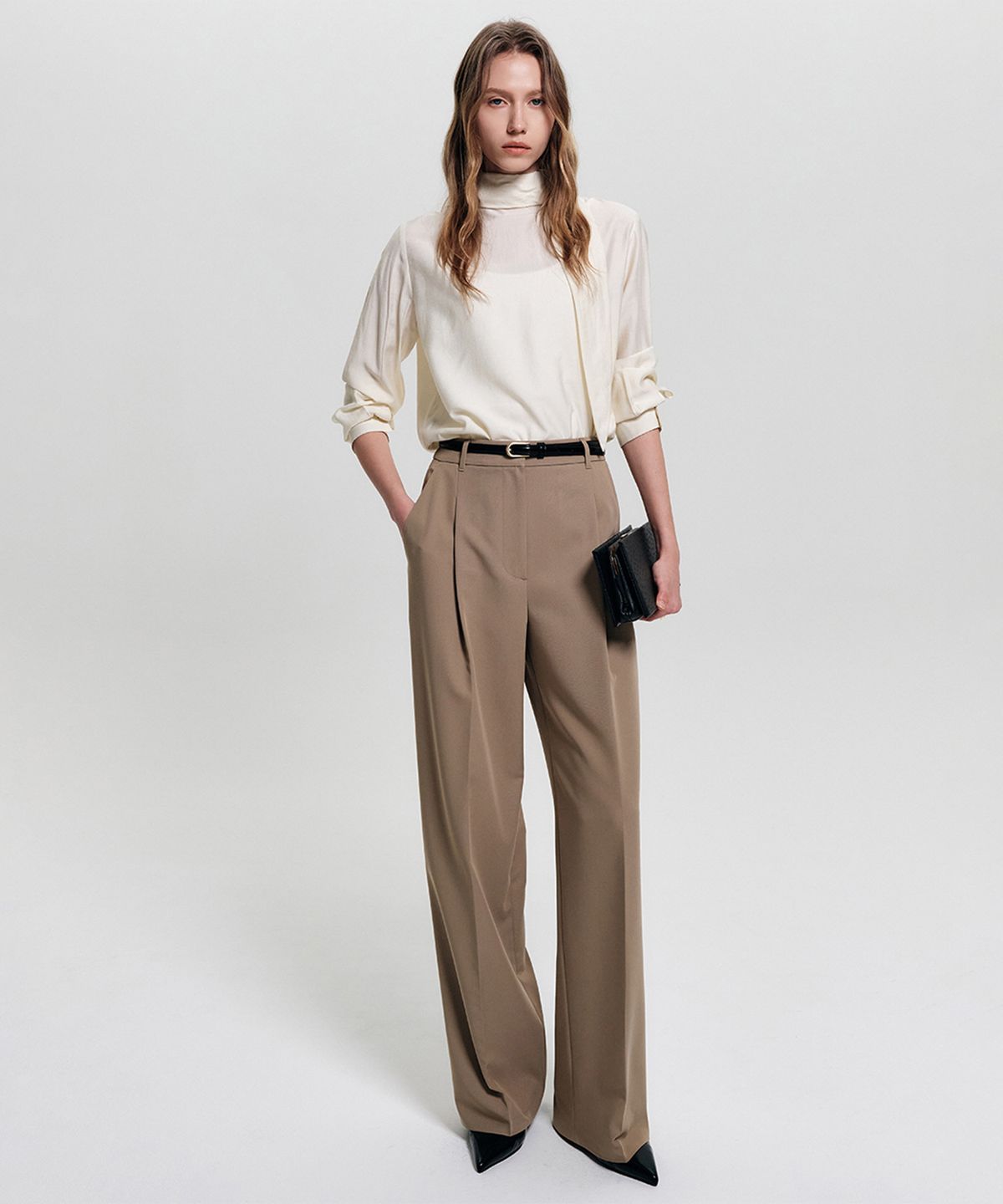 룩캐스트(LOOKAST) 제인 타이 블라우스_크림 / JANE TIE BLOUSE_CREAM