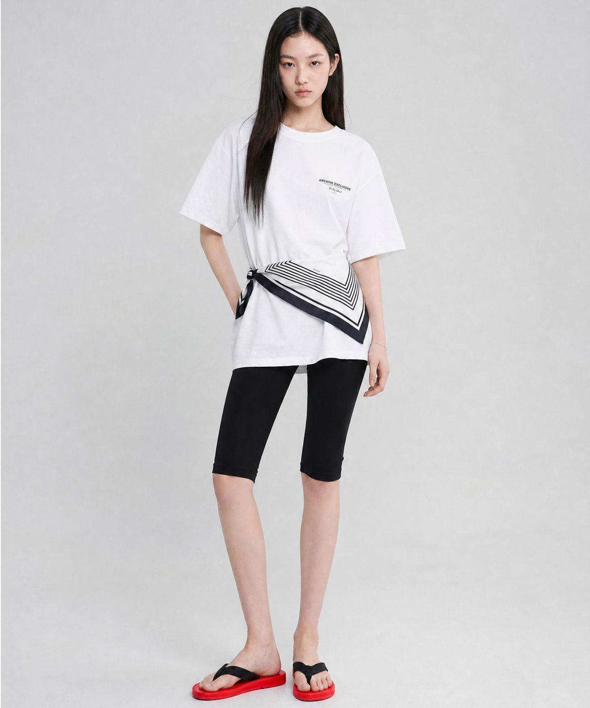 룩캐스트(LOOKAST) [UNISEX]아벨 아카이브 시그니처 티셔츠_화이트 / AVEL ARCHIVE SIGNATURE T-SHIRT_WHITE
