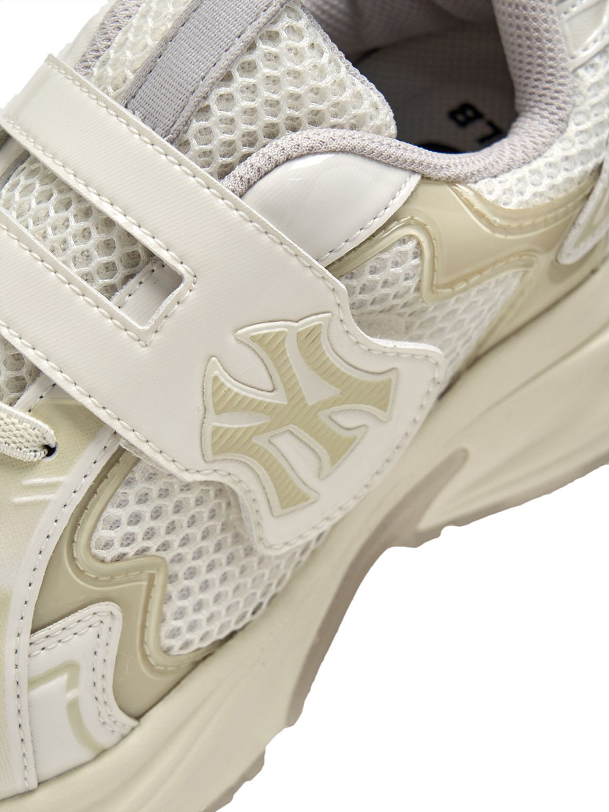 엠엘비 키즈(MLB KIDS) 커브 러너 주니어 NY (Beige)