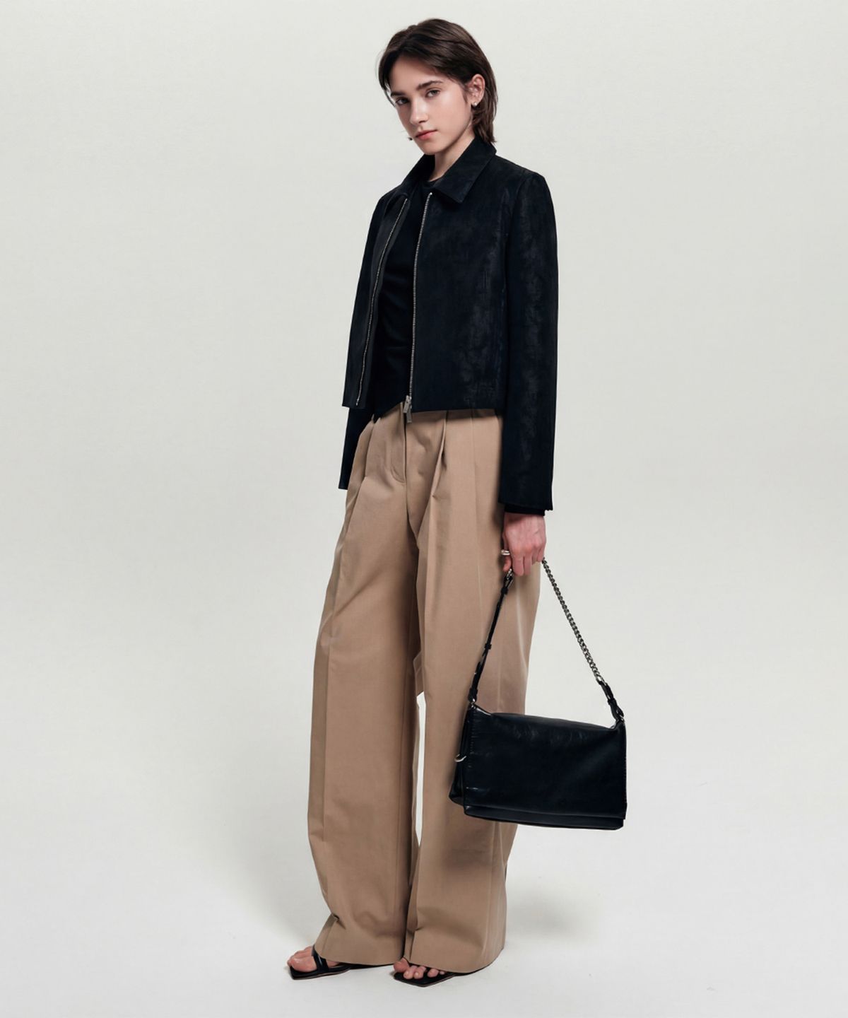 룩캐스트(LOOKAST) 리브 비건 레더 집업 자켓_블랙 / LIV VEGAN LEATHER ZIP UP JACKET_BLACK