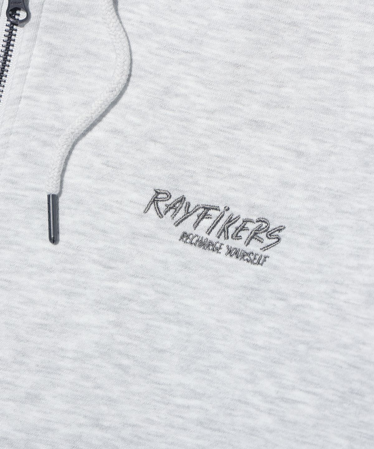 레이피커스(RAYFIKERS) 스몰 자수 스웨트 집업 MQ6TU142_OATMEAL