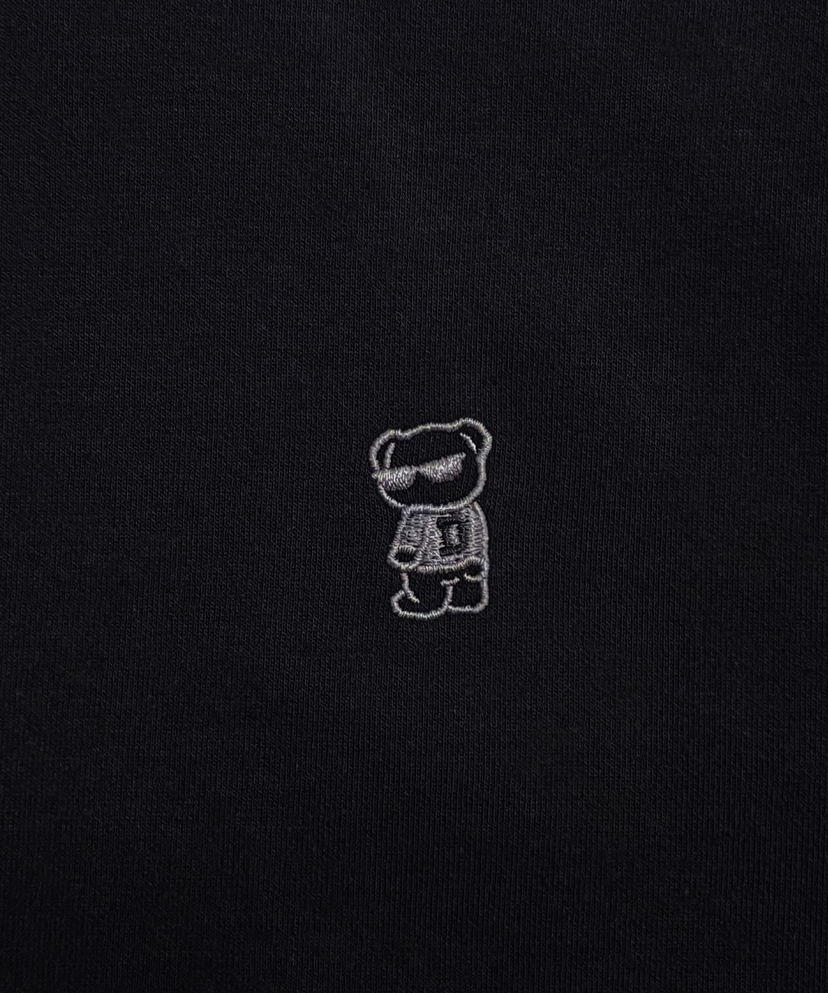 디스트나인(DISTN9NE) 스몰 레트로베어 맨투맨  LQ6TU144_BLACK