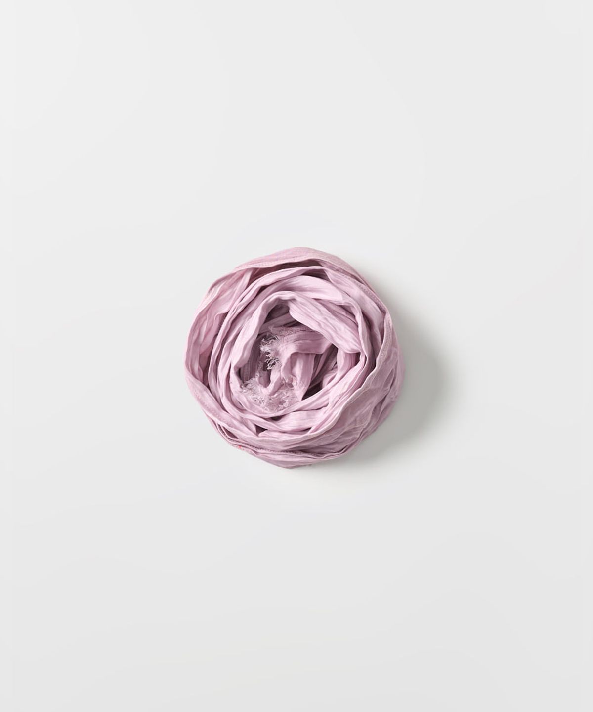 베르소(VERSO) Crinkle Fringed Scarf