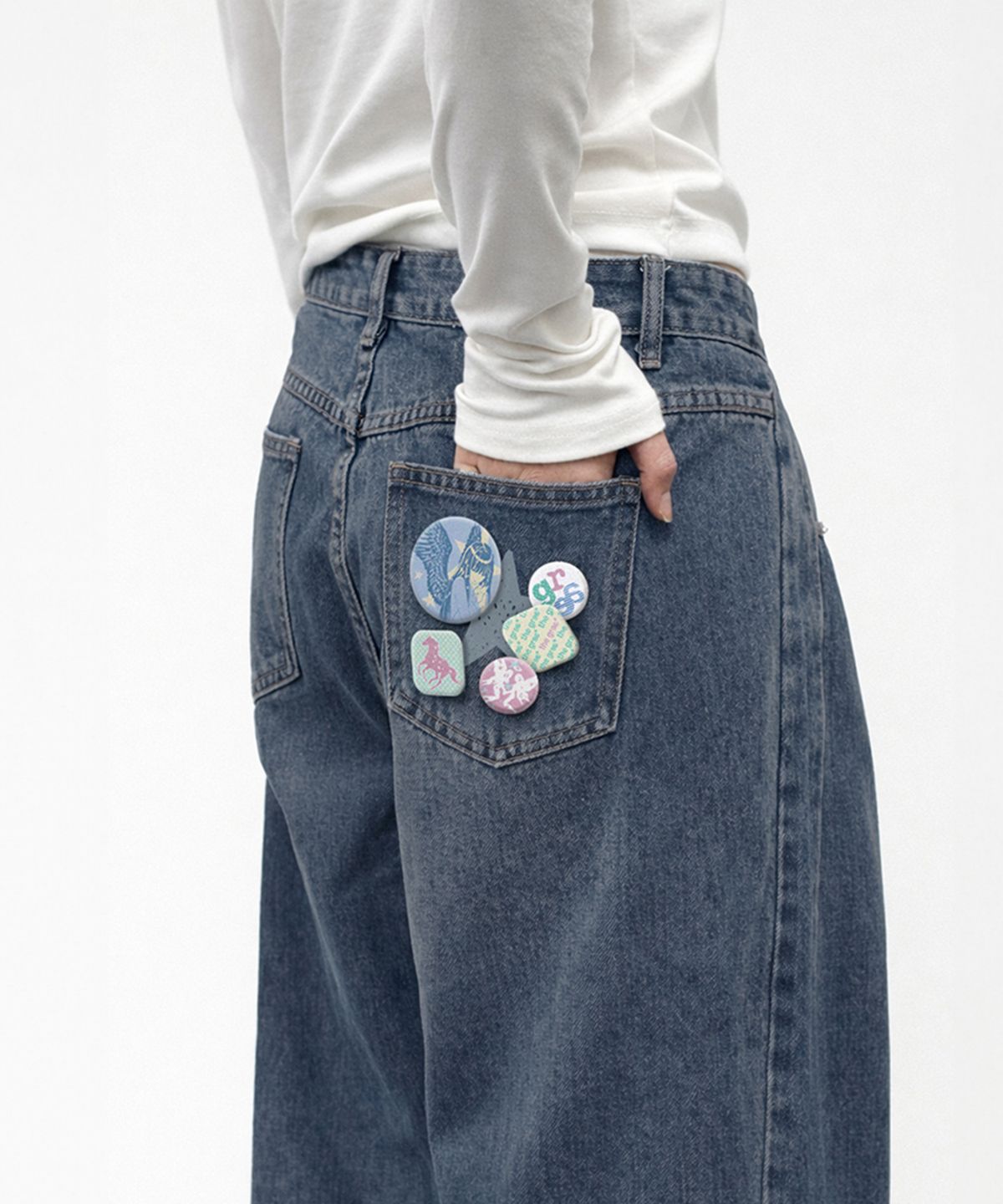 그레이버(GRAVER) [UNISEX]STAR + BADGE 와이드 커브드 진_3color