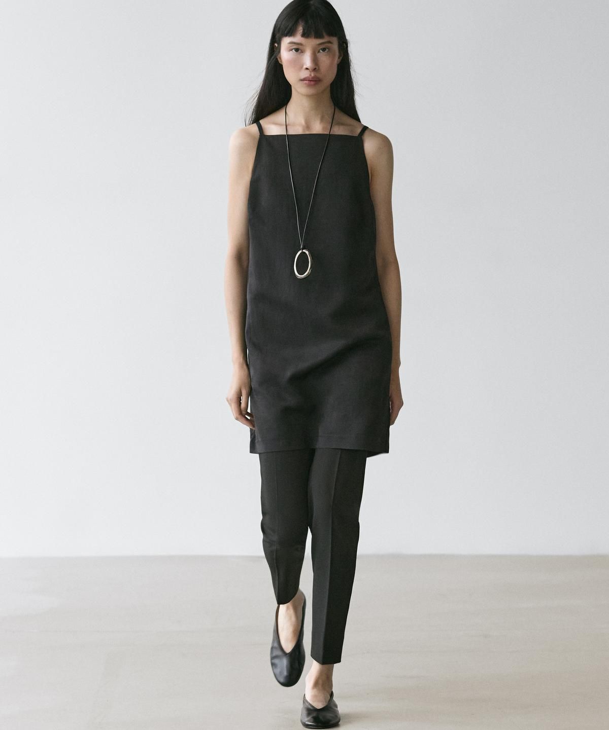 마시모두띠(MASSIMO DUTTI) 플루이드 미니 드레스
