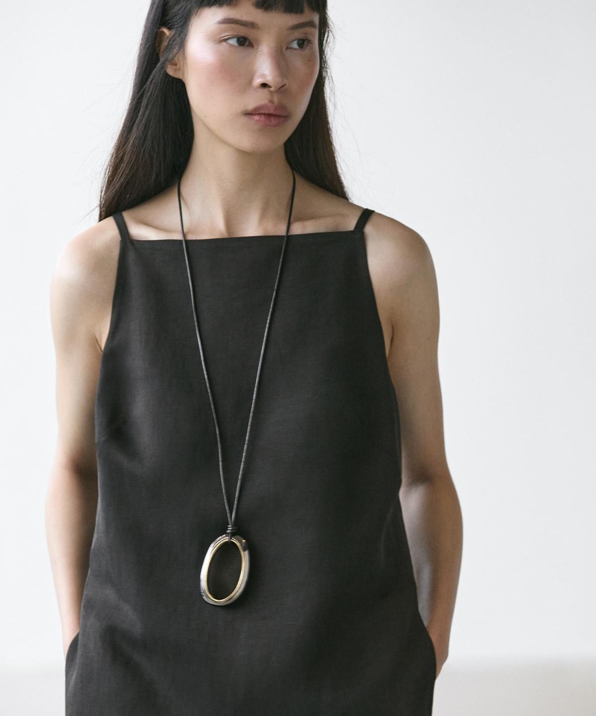 마시모두띠(MASSIMO DUTTI) 플루이드 미니 드레스