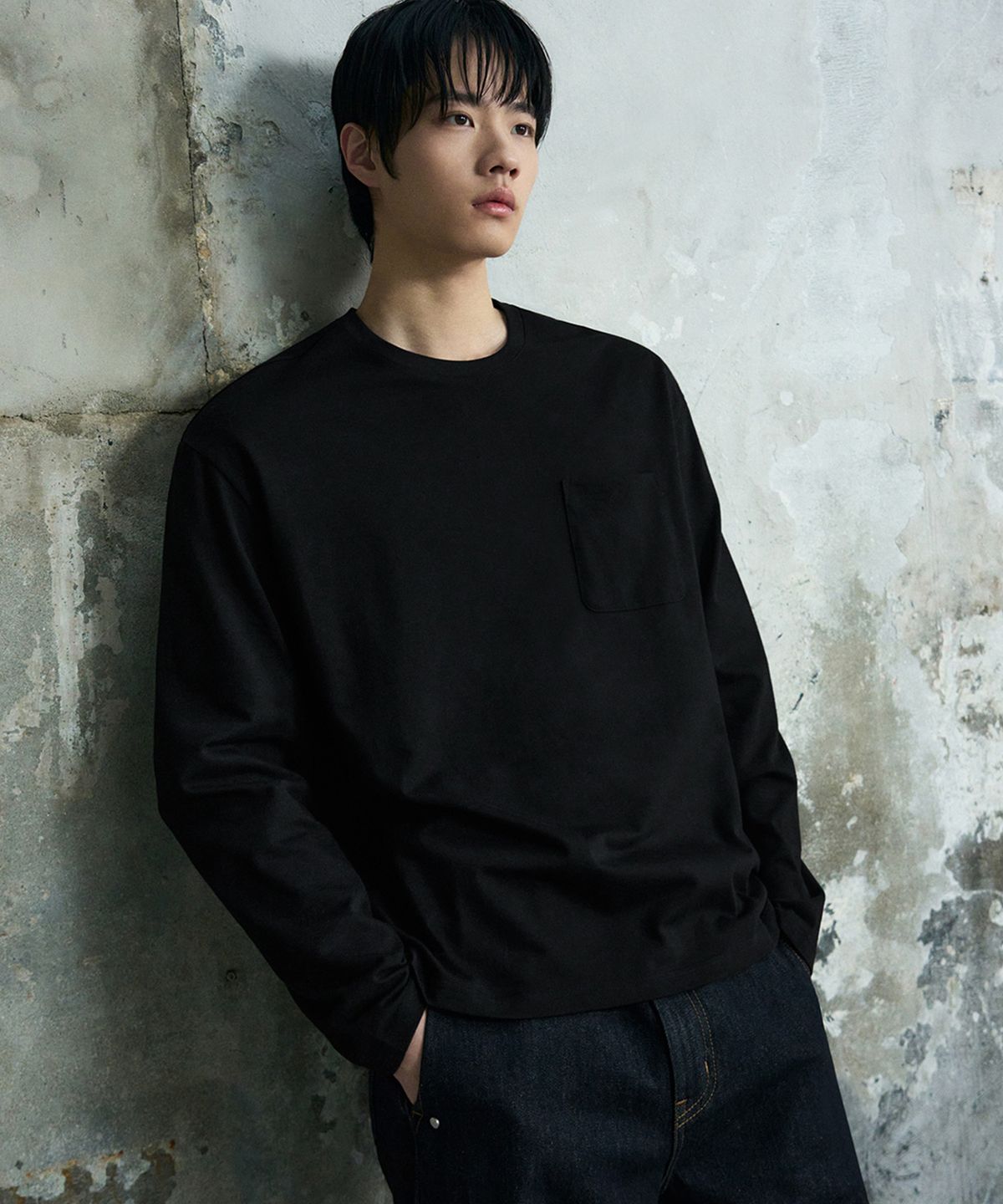 드로우핏(DRAW FIT) 헤일 코튼 포켓 롱 슬리브 티셔츠 [BLACK]