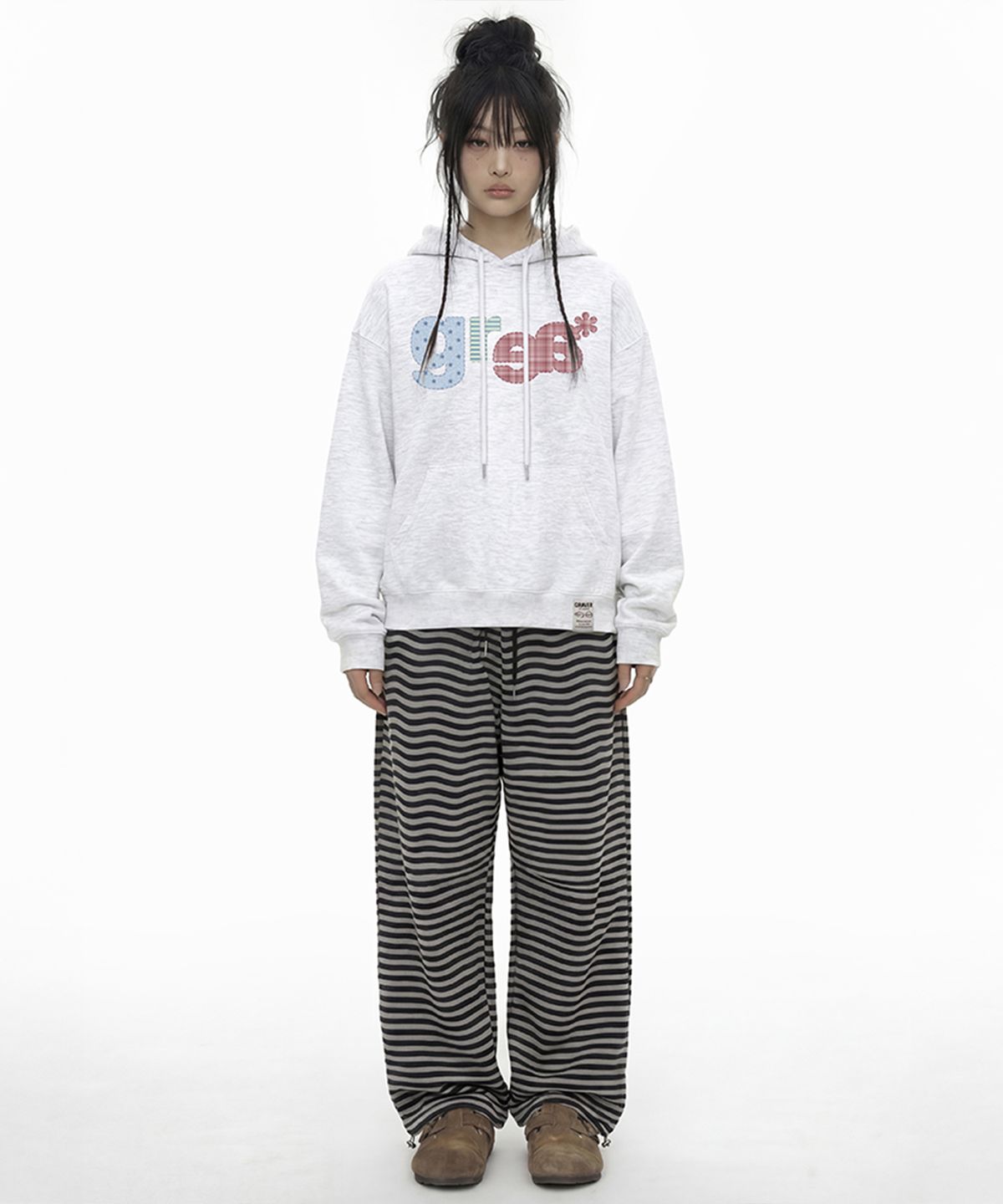 그레이버(GRAVER) [UNISEX]GRAE-S PATCH 후드티_3color