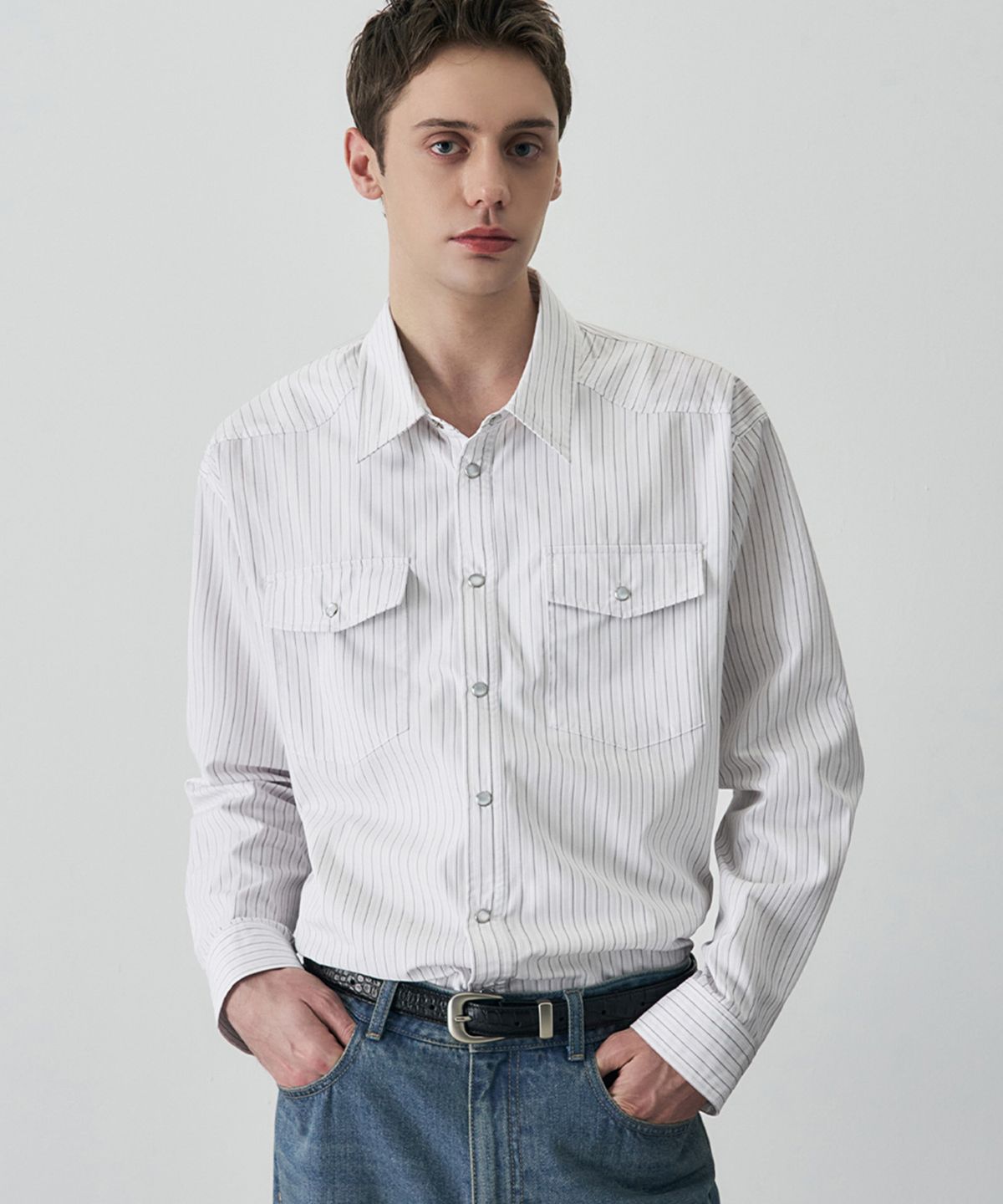 드로우핏(DRAW FIT) 라일 스트라이프 웨스턴 셔츠 [WHITE]