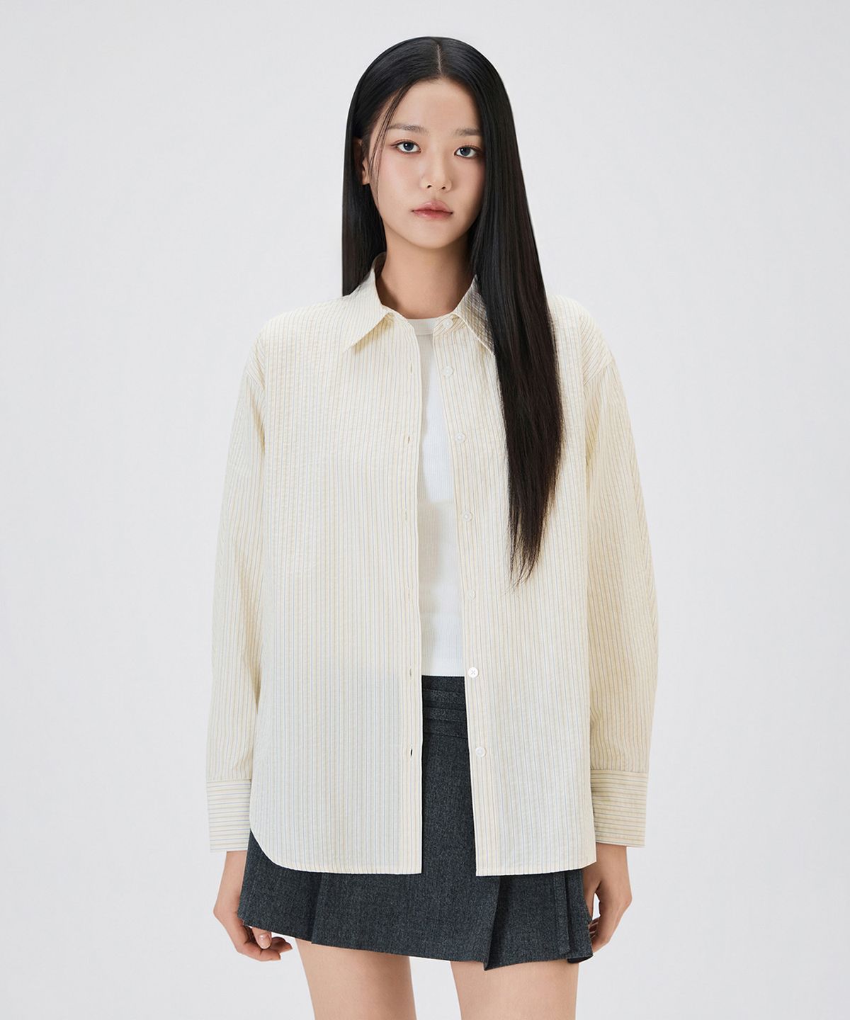 미쏘(MIXXO) 오버핏 스트라이프 셔츠_MIWYWG330A