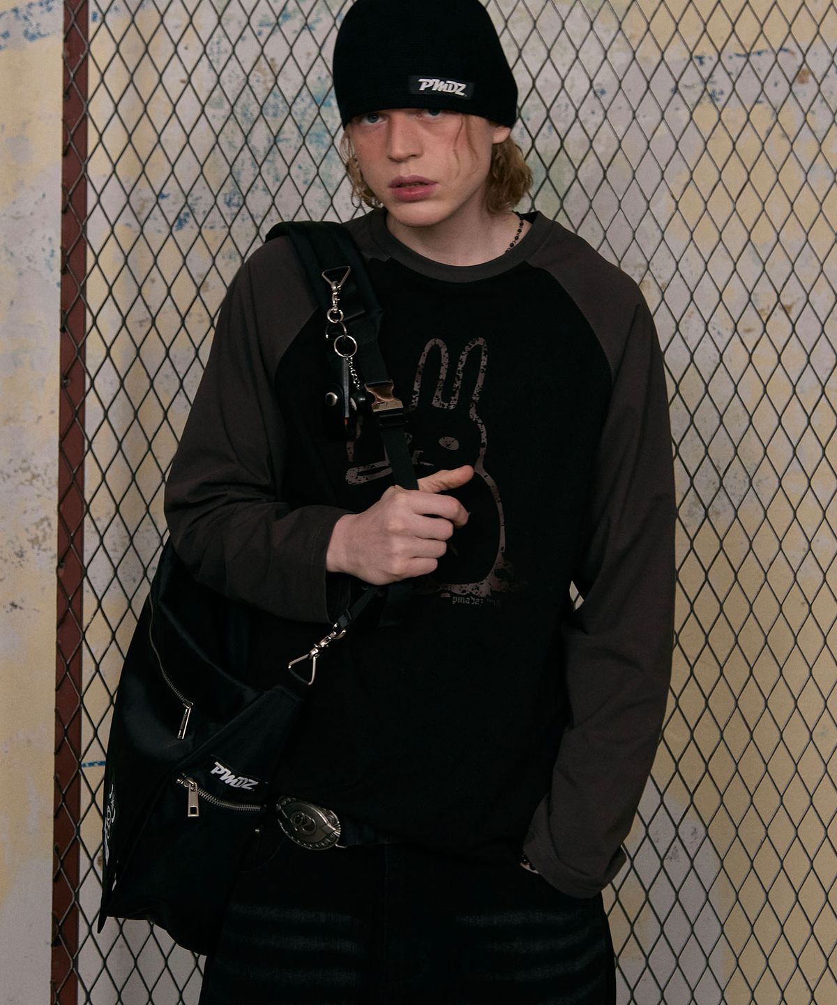 피마다지윈(PIMADAZIWIN) Dark Label Raglan T-shirt_2Color