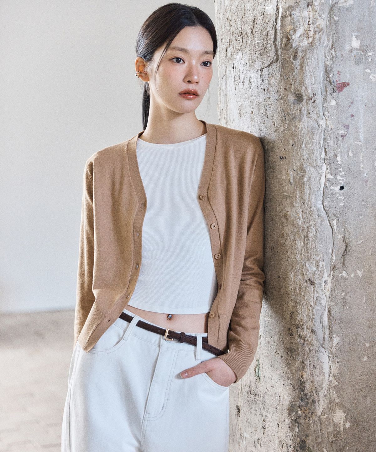 미쏘(MIXXO) [에센셜] V넥 가디건_MIWCKG320T