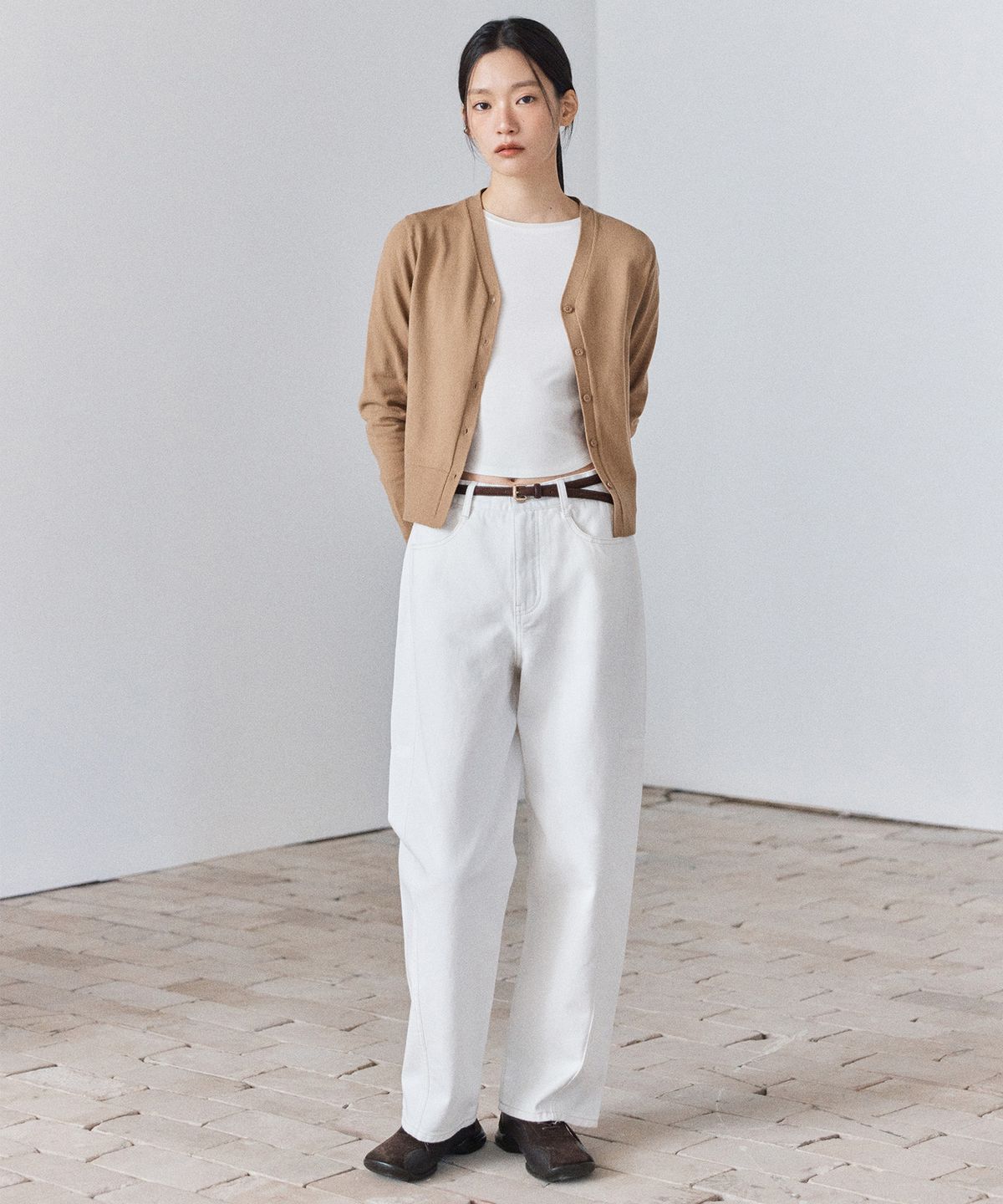 미쏘(MIXXO) [에센셜] V넥 가디건_MIWCKG320T