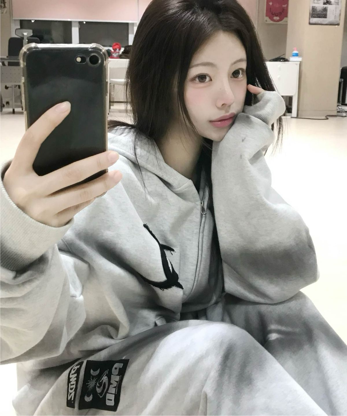 피마다지윈(PIMADAZIWIN) Smoke Hood Zip-Up_[White Melange]