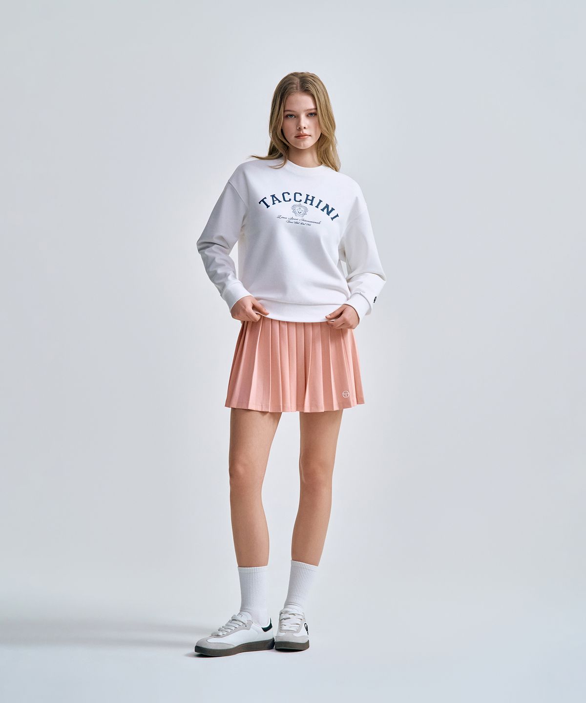 세르지오 타키니(SERGIO TACCHINI) W 쿠쉬라이트 그래픽 맨투맨 (White)