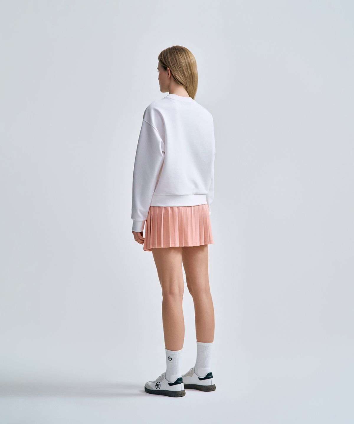 세르지오 타키니(SERGIO TACCHINI) W 쿠쉬라이트 그래픽 맨투맨 (White)