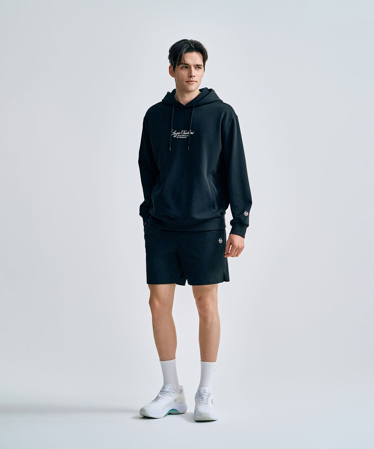 세르지오 타키니(SERGIO TACCHINI) U 쿠쉬라이트 로고 후디 (Black)