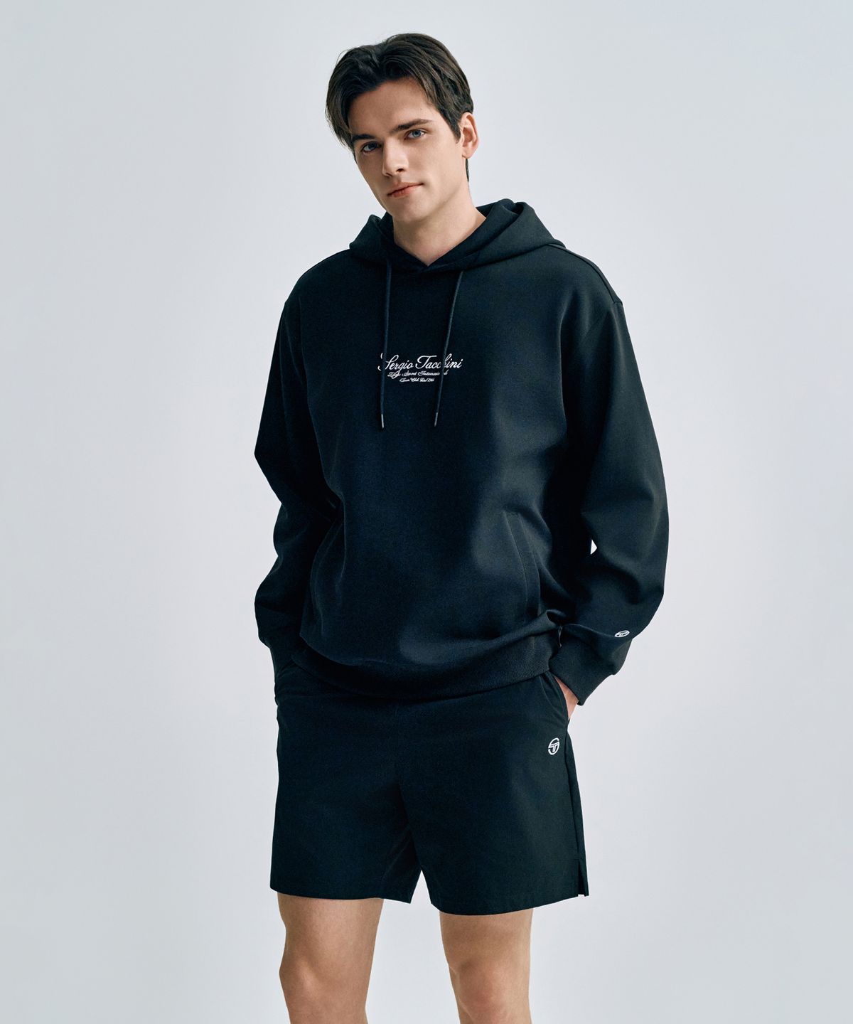 세르지오 타키니(SERGIO TACCHINI) U 쿠쉬라이트 로고 후디 (Black)