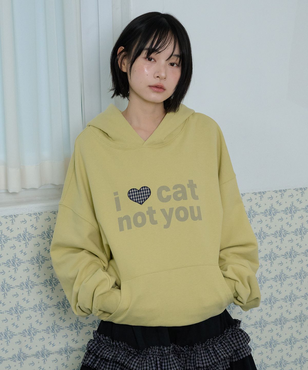 잇자바이브(ITZAVIBE) I LOVE CAT NOT YOU CAT EAR HOODIE - LIGHT GREEN