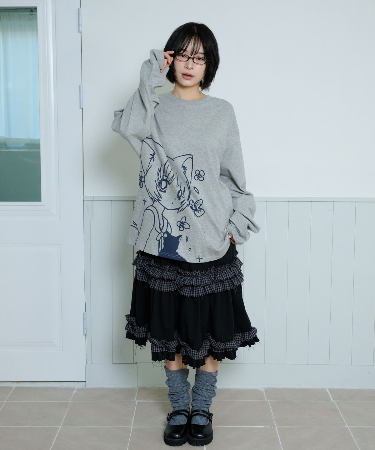 잇자바이브(ITZAVIBE) RUFFLE POINT SKIRT - BLACK