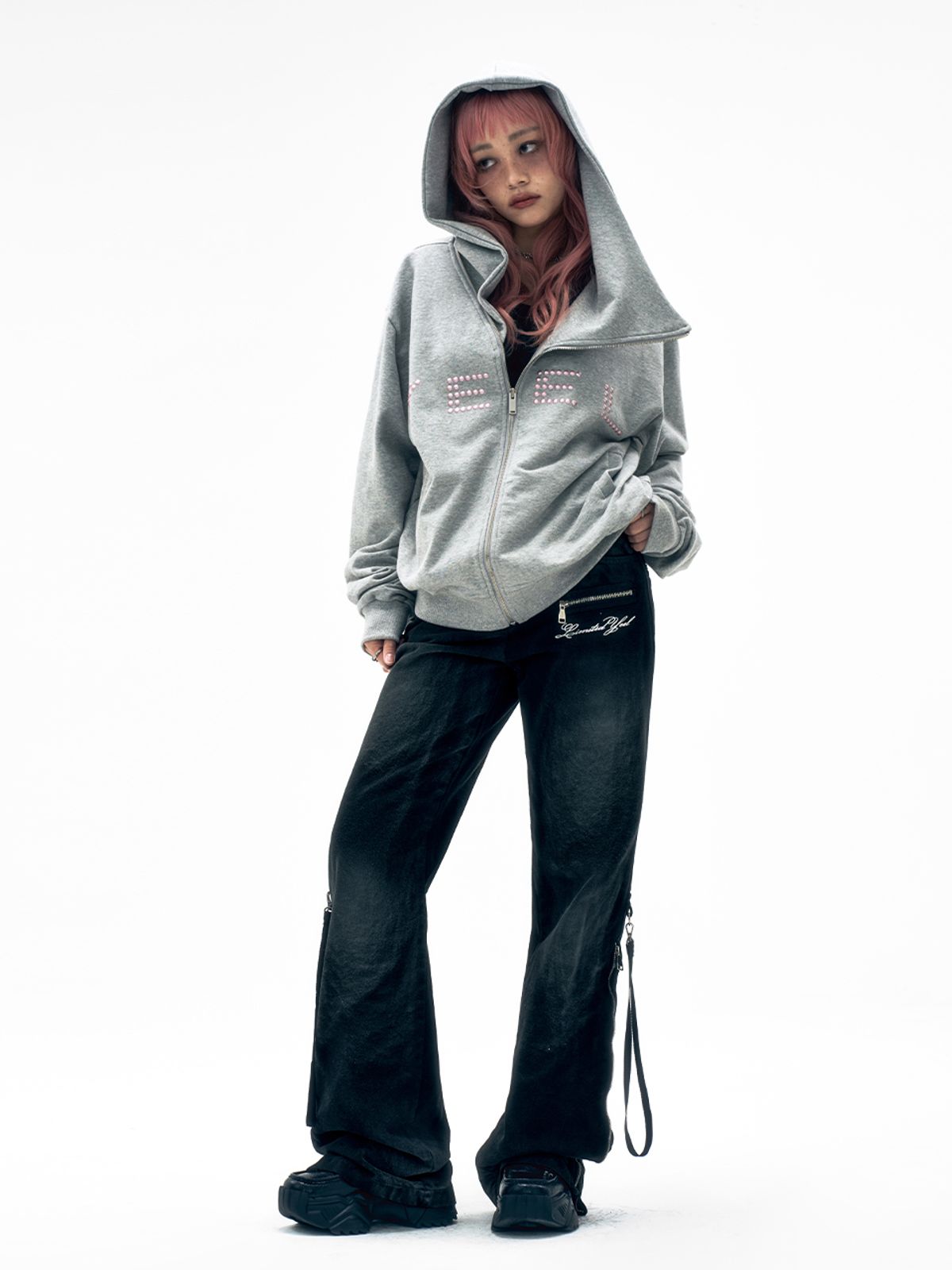와이이이엘(YEEL) STUDDED Y ZIP-UP HOODIE GREY