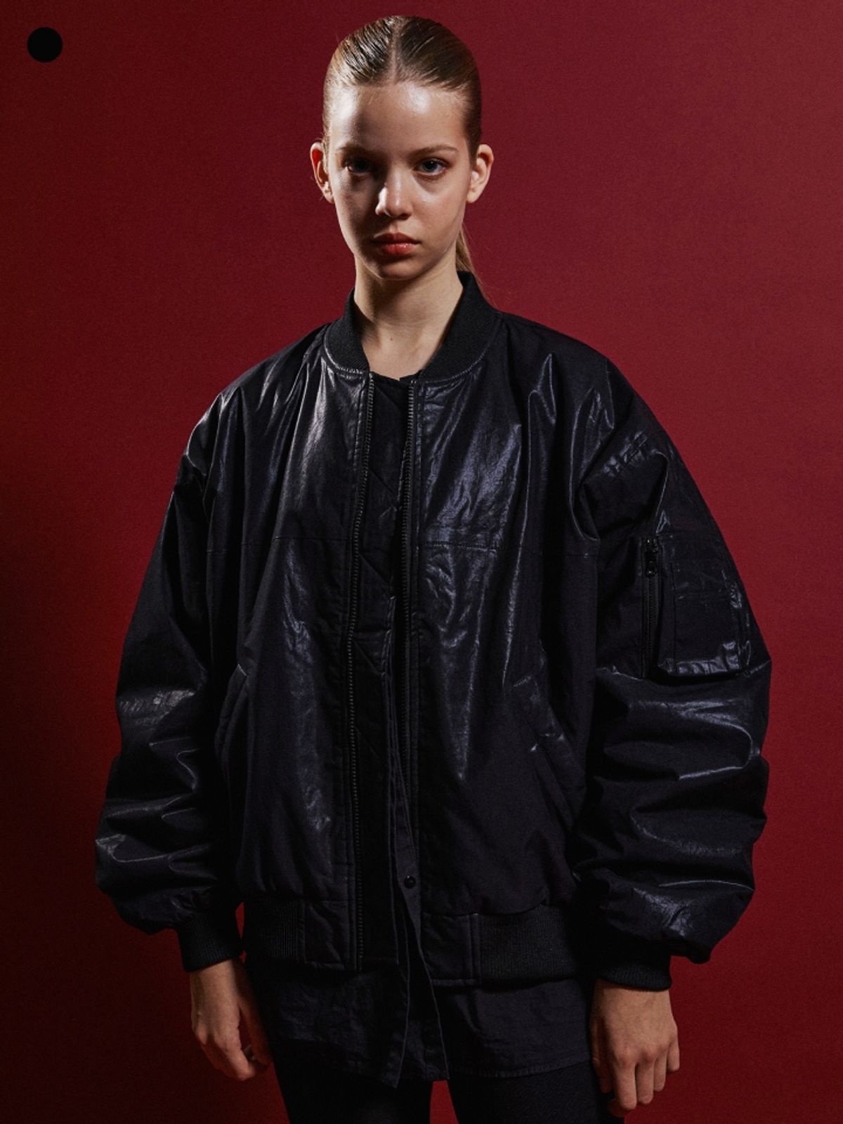 그루브라임(GROOVE RHYME) OIL COATING OVER MA-1 JACKET (LRQFCUA219M)