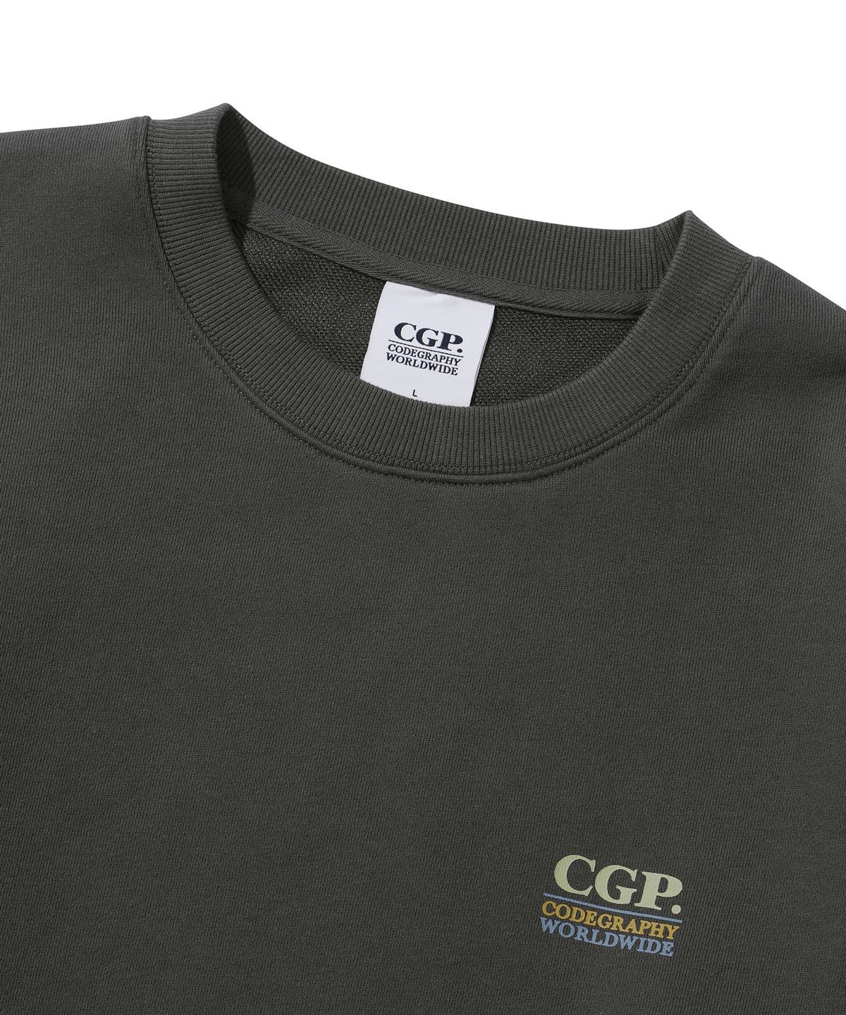 코드그라피(CGP) 스몰 스퀘어 컬러 로고 맨투맨-차콜