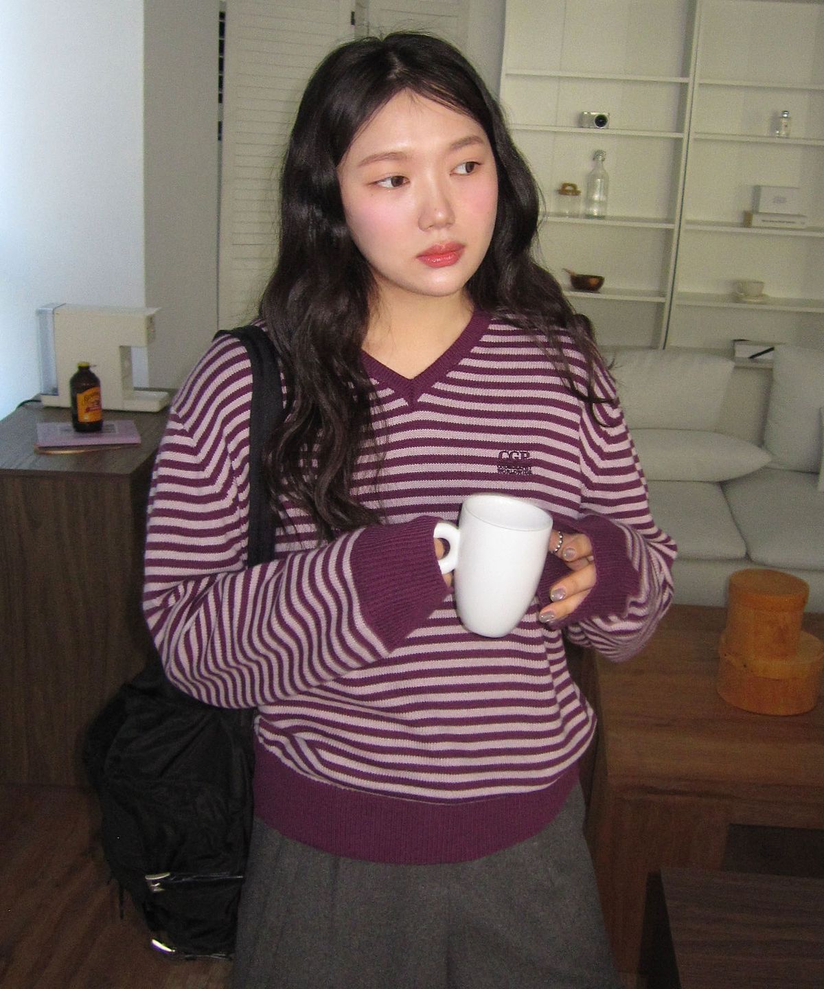 코드그라피(CGP) (우먼) 스트라이프 브이넥 니트-퍼플