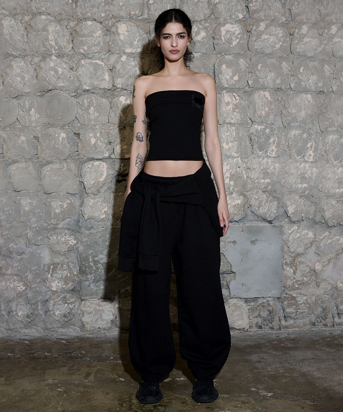 오도어(ODOR) Tie pants - Black
