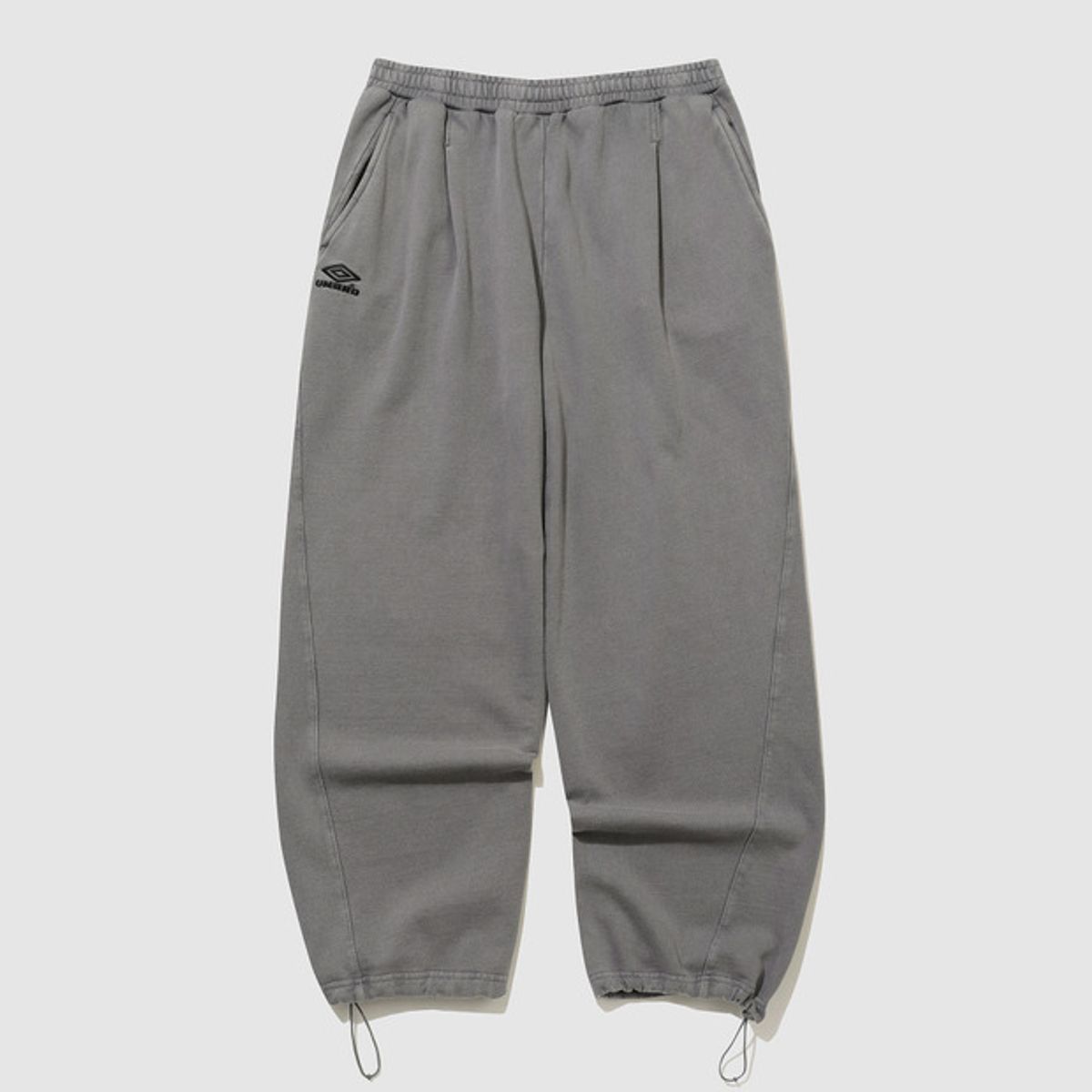 엄브로(UMBRO) HBL 엄그레이 빈티지 와이드 조거 2WAY 스웨트 팬츠 라이트 그레이 UR123CFP21