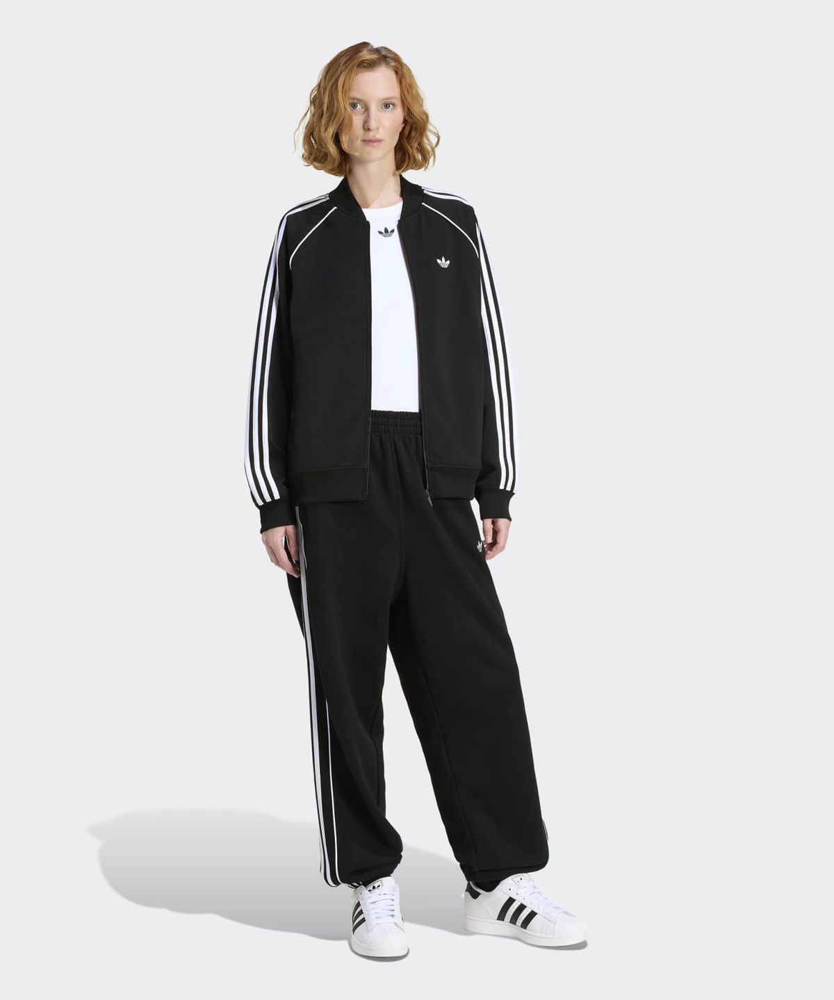 아디다스(ADIDAS) 슈퍼스타 루즈 트랙탑 - 블랙:화이트 / KD8823