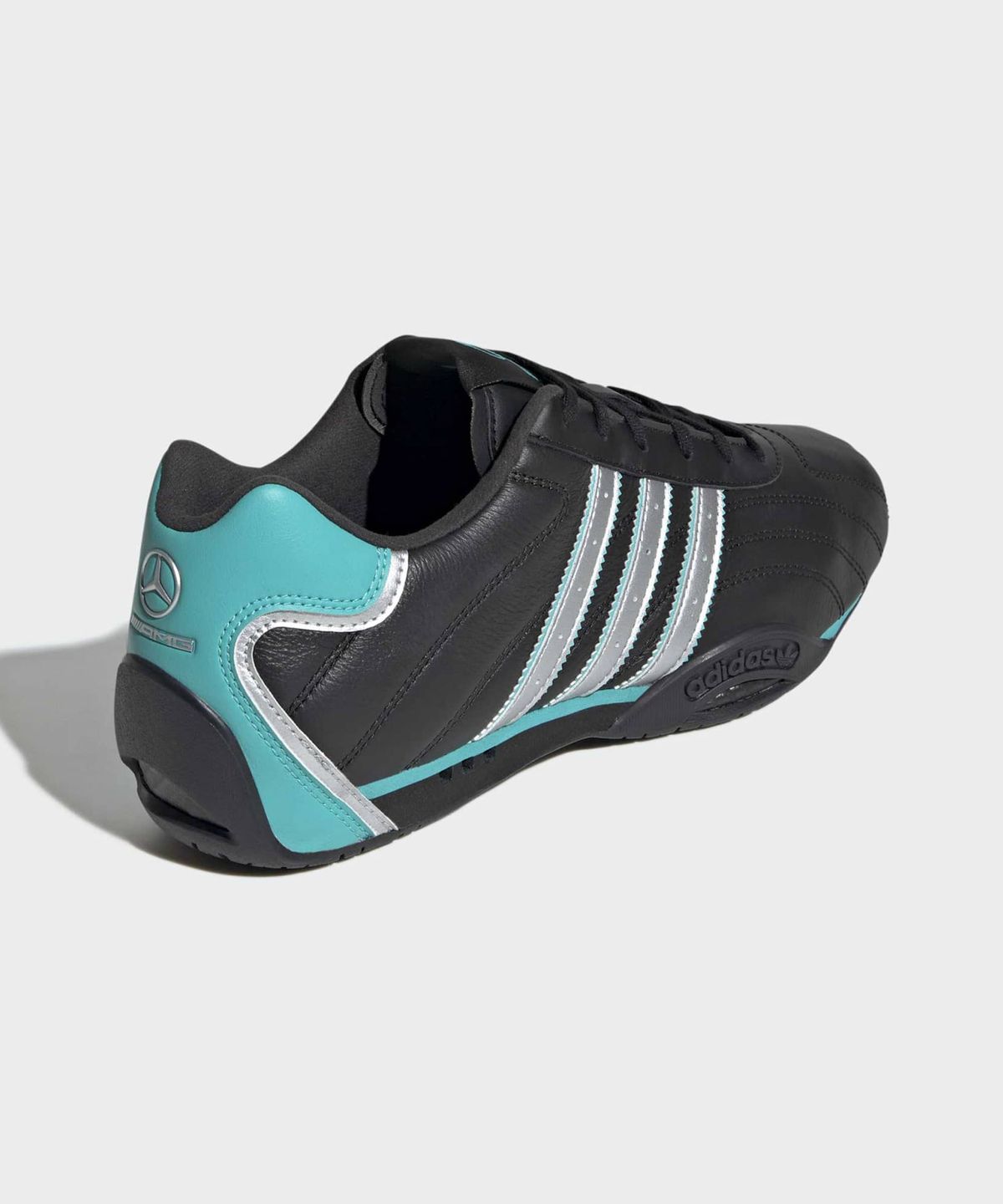 아디다스(ADIDAS) 메르세데스 AMG F1 팀 아디레이서 로우 - 블랙:실버:민트 / KJ1188