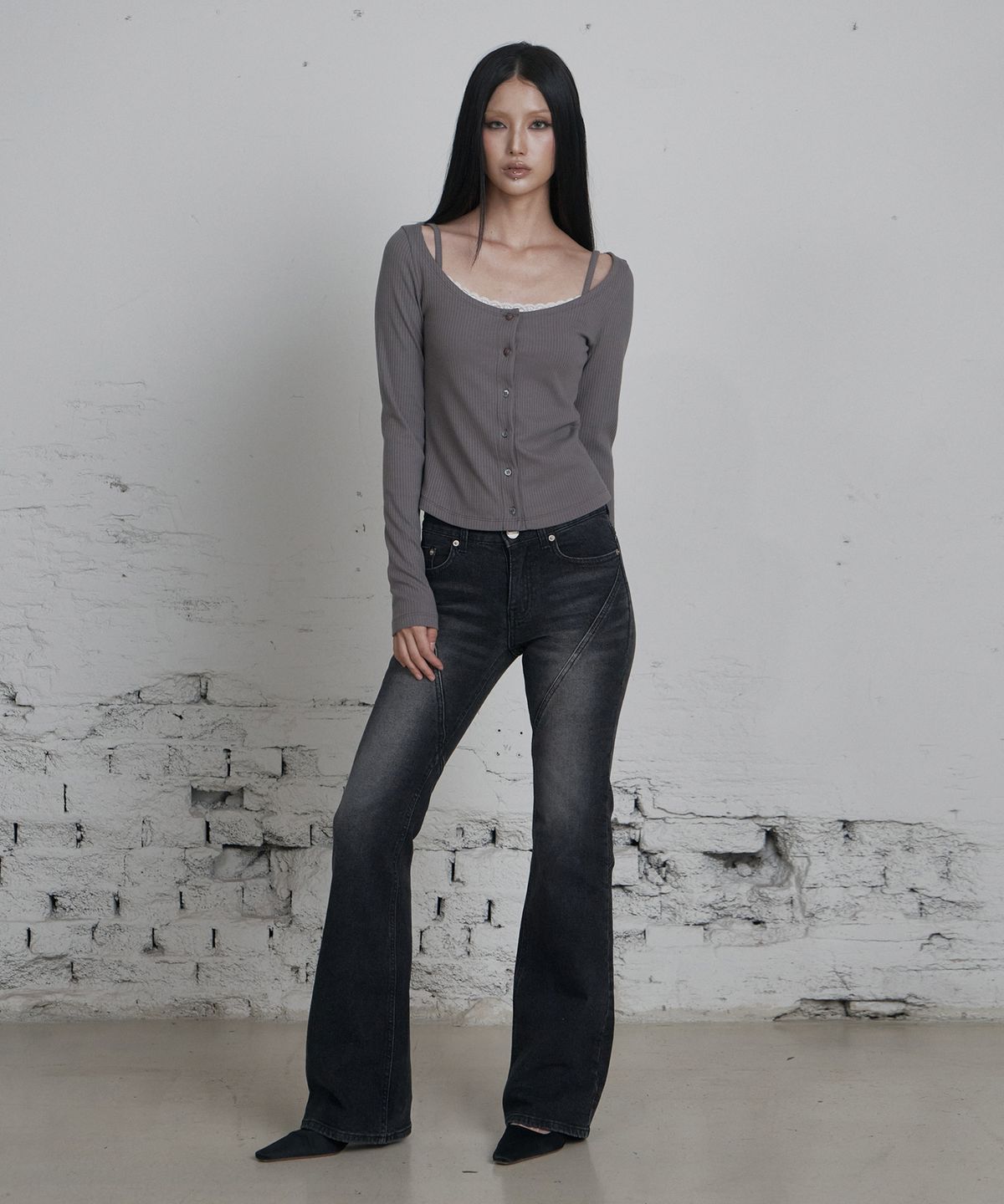 큐리티(CURETTY) C 2-WAY ROSE BUTTON CARDIGAN SET_CHARCOAL