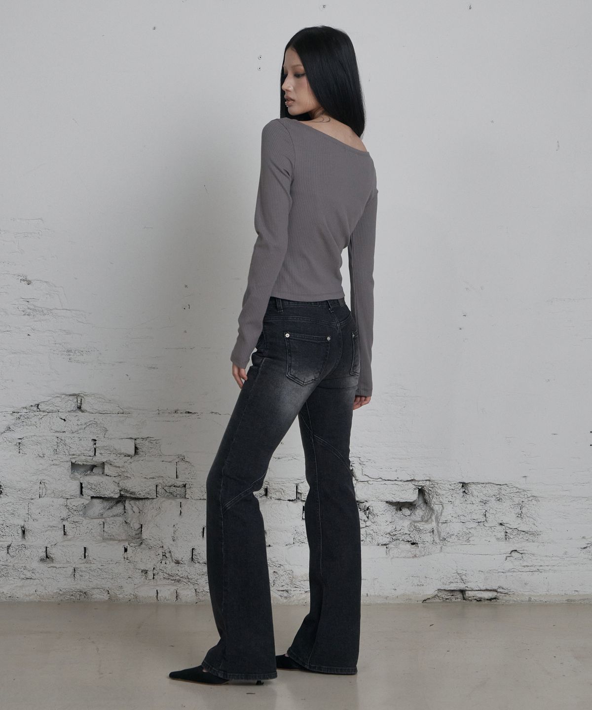 큐리티(CURETTY) C 2-WAY ROSE BUTTON CARDIGAN SET_CHARCOAL