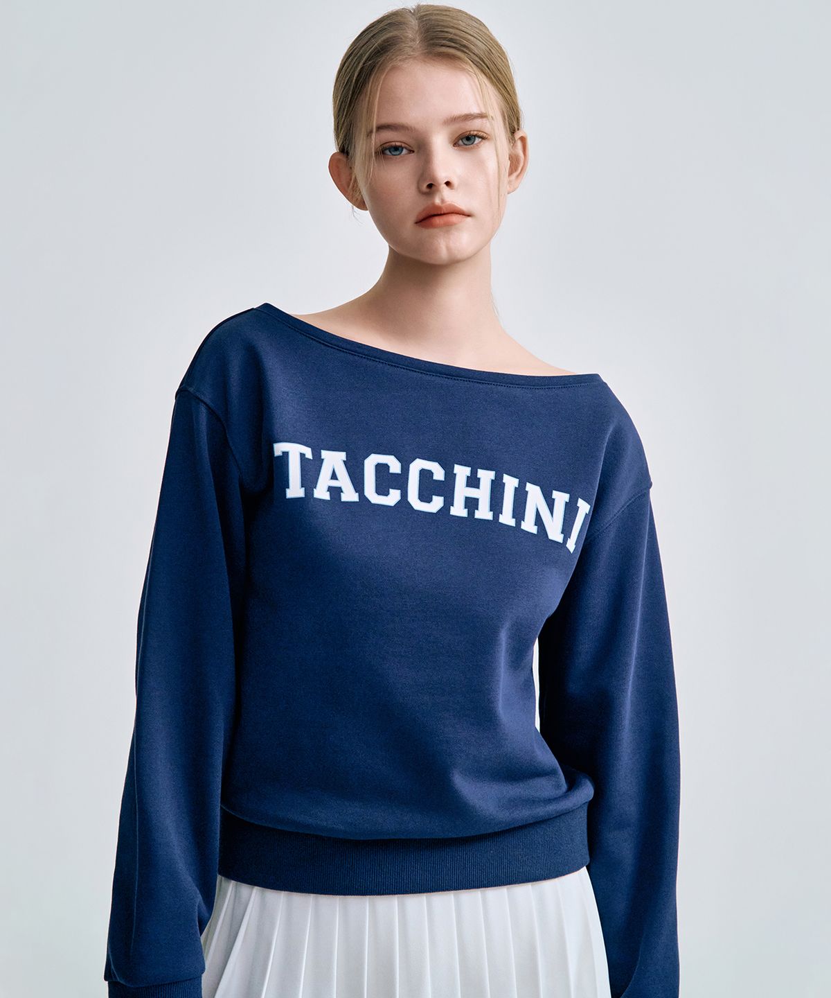 세르지오 타키니(SERGIO TACCHINI) W 쿠쉬라이트 프렌치 보트넥 맨투맨 (Navy)
