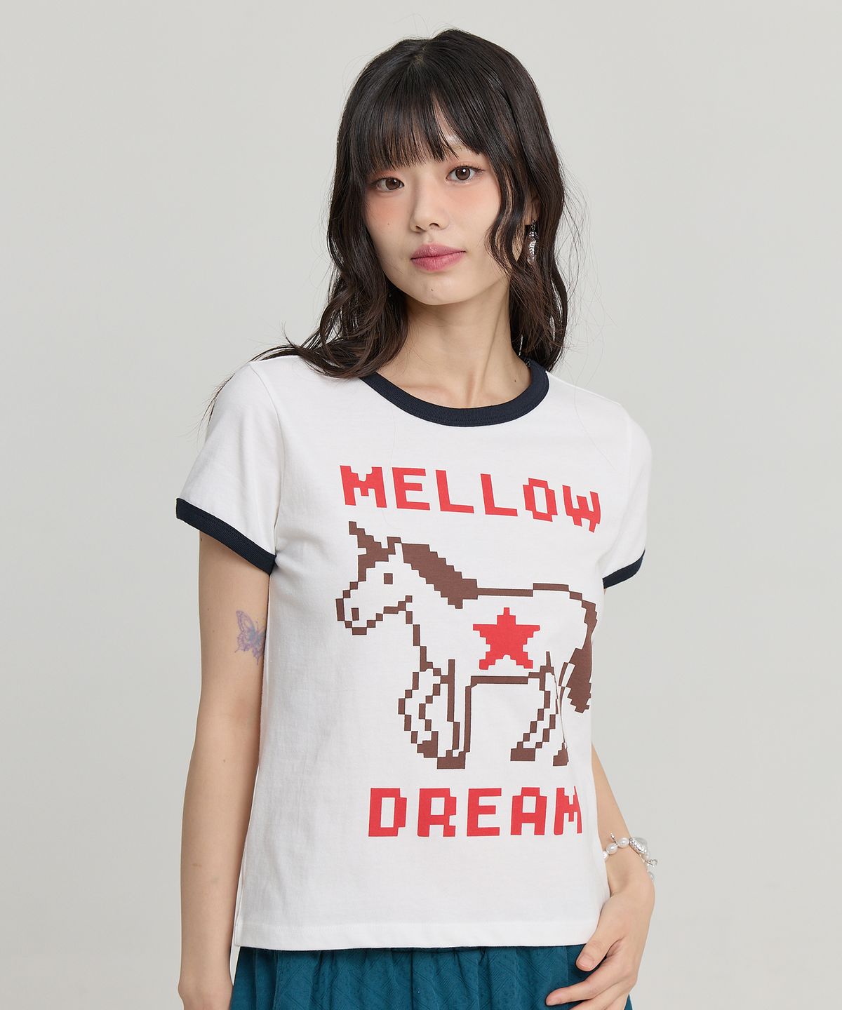 와이케이(WAIKEI) MELLOW DREAM 유니콘 링거 반팔티셔츠 아이보리