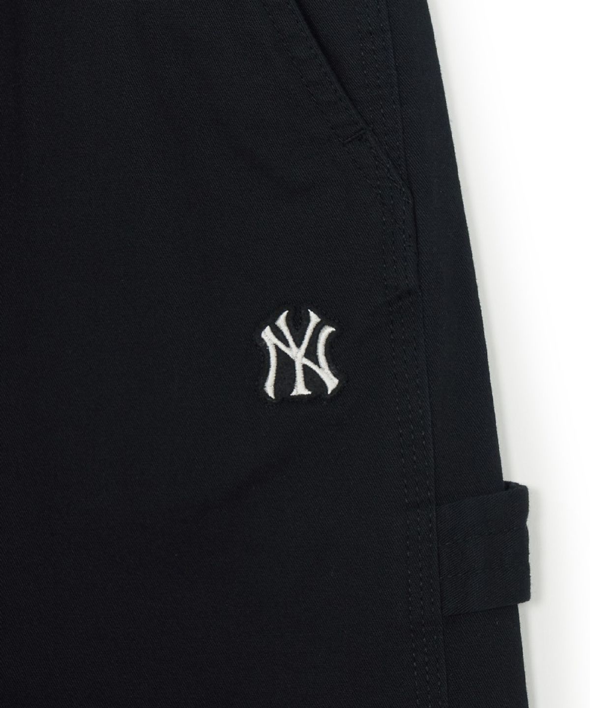 엠엘비(MLB) 빈티지 워싱코튼 카펜터 커브드 와이드 팬츠 NY (Black)
