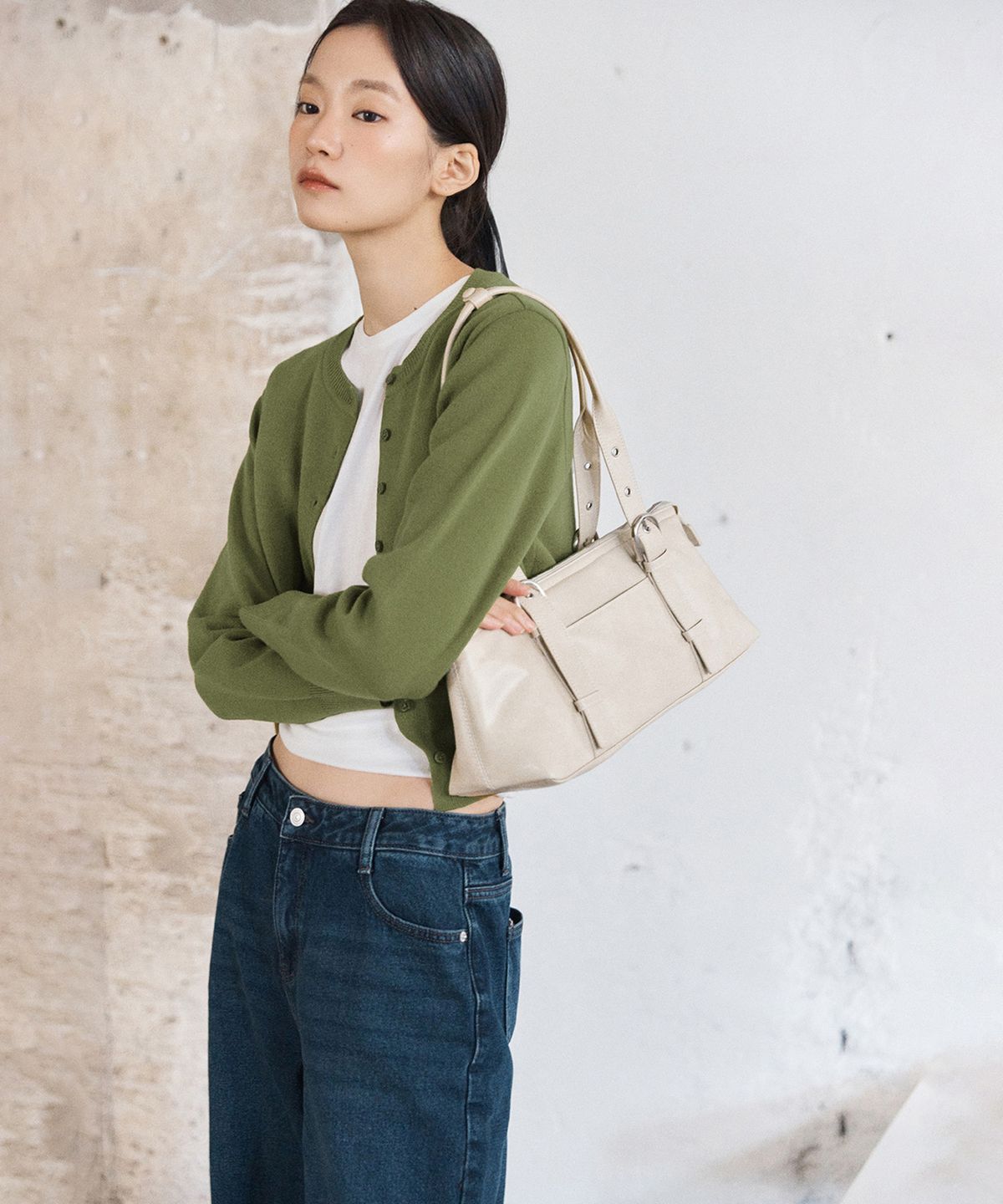 미쏘(MIXXO) 버클 숄더백_MIABGG201G