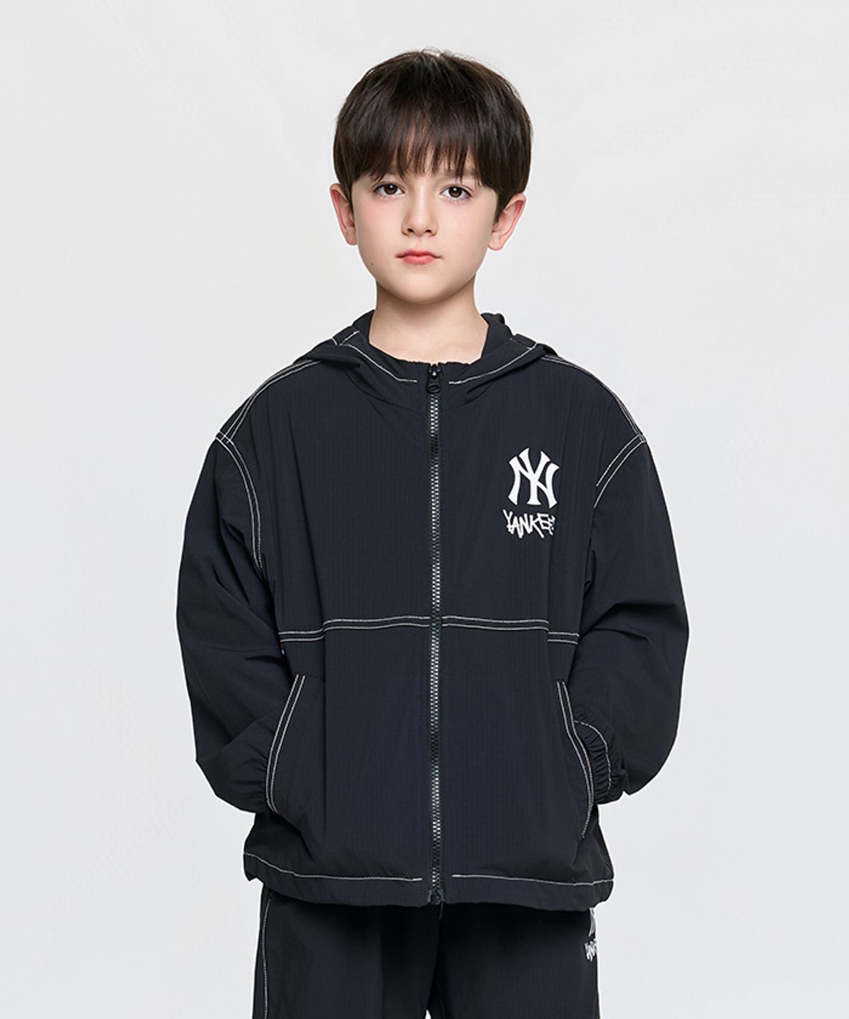 엠엘비 키즈(MLB KIDS) 스트릿 코듀라 립스탑 스티치 바람막이 NY (Black)