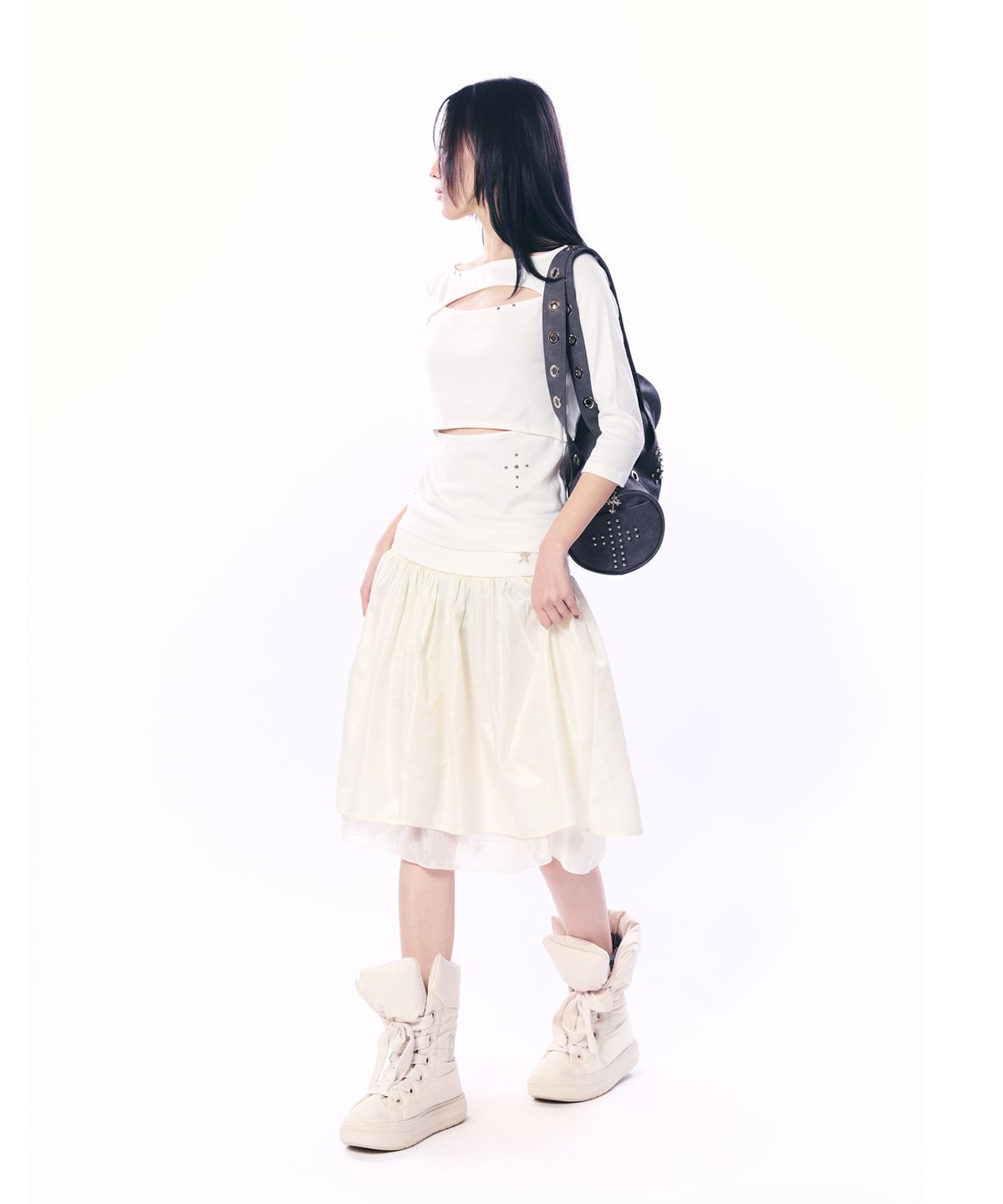 셋업이엑스이(SETUP-EXE) DOUBLE CUT-OUT TOP / WHITE