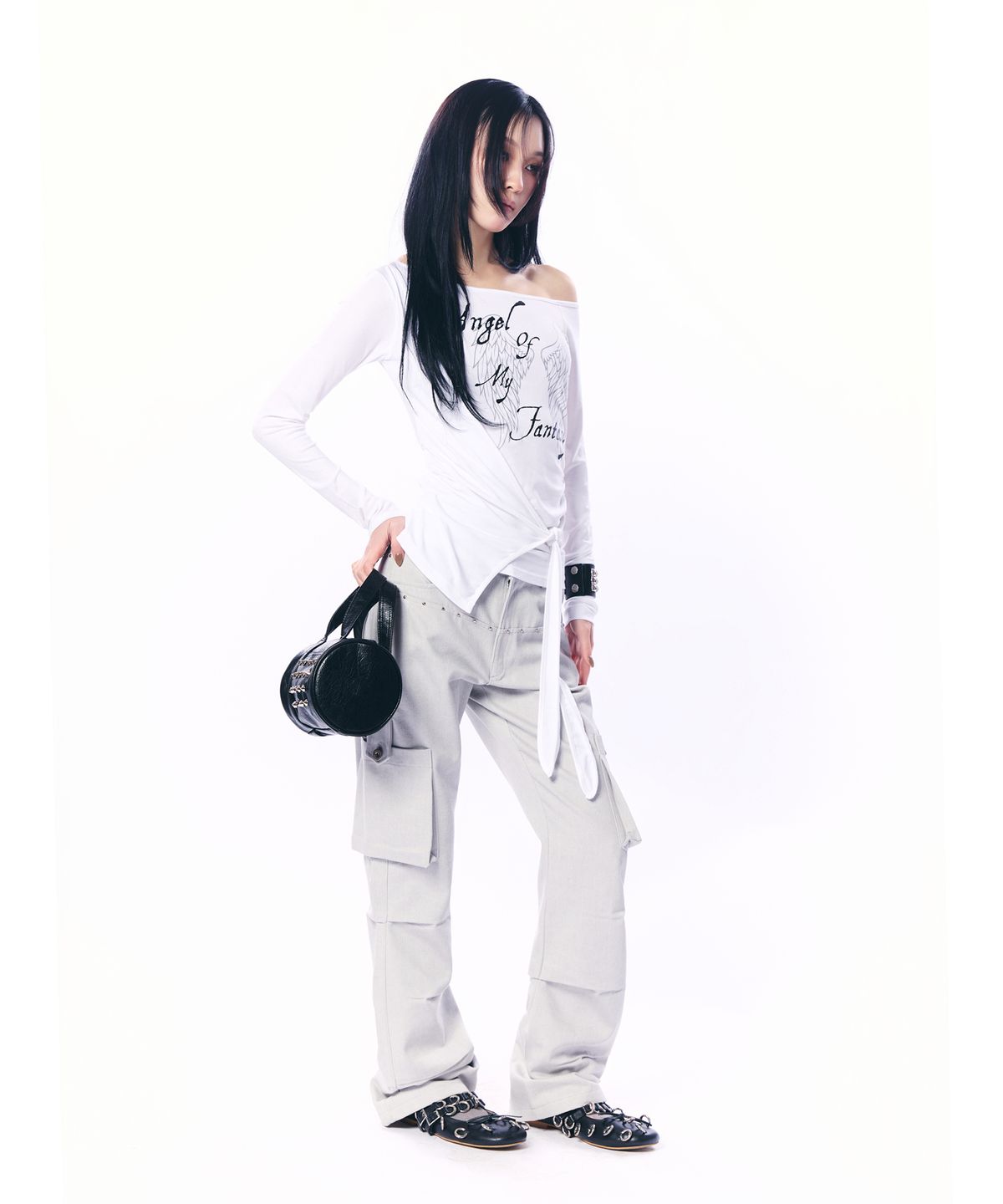 셋업이엑스이(SETUP-EXE) WRAP ONE-SHOULDER TOP / WHITE