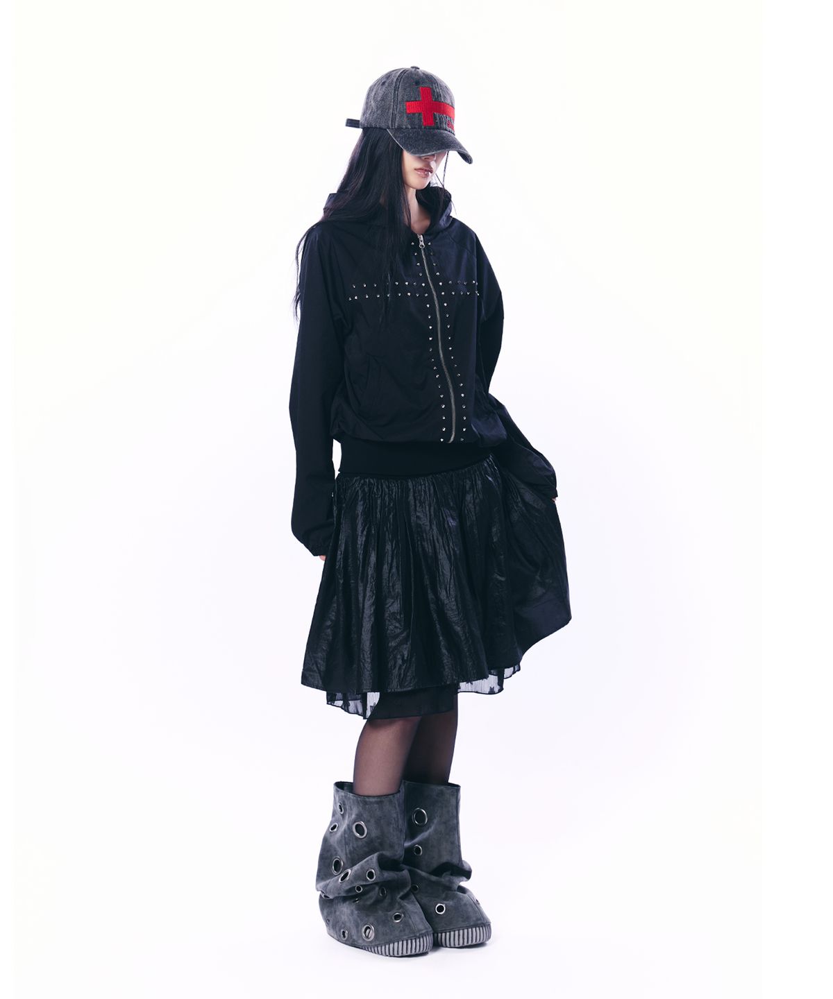 셋업이엑스이(SETUP-EXE) STUDDED HOOD WINDBREAK / BLACK