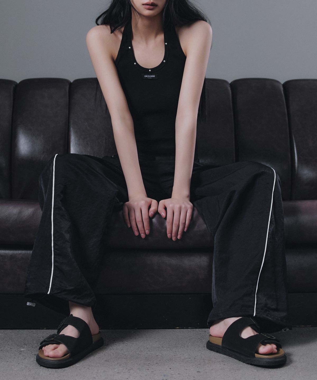 그로우하이드(GROWHIDE) 케딧 라인 밴딩 롱 팬츠