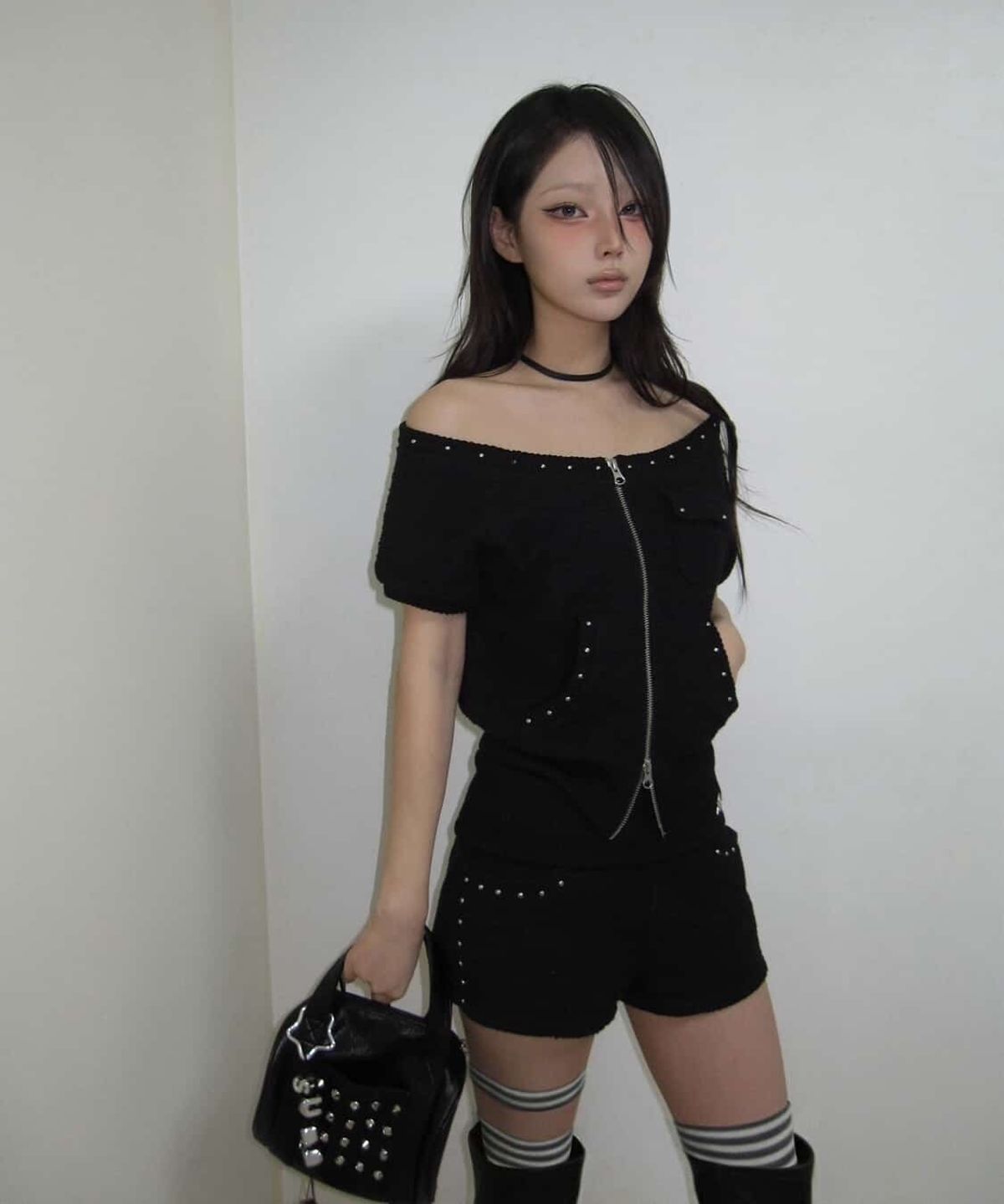셋업이엑스이(SETUP-EXE) WIDE-NECK SHORT SLEEVE ZIP-UP / BLACK