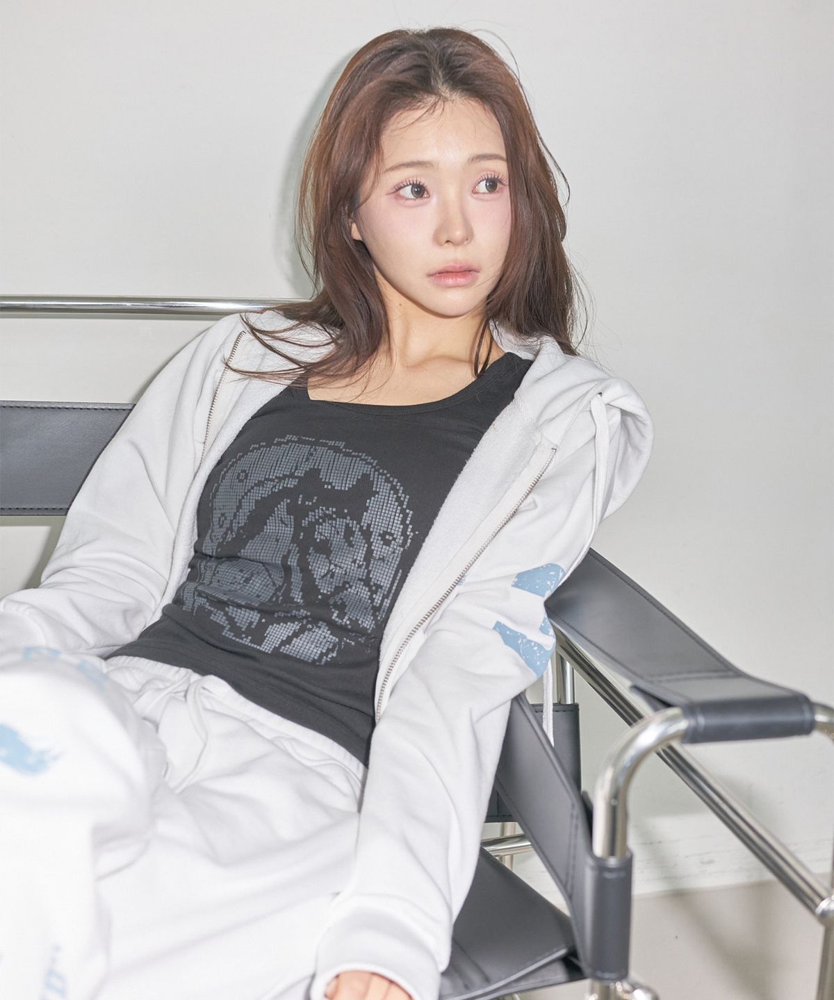 라티젠(LARTIGENT) L22 DUSTY HORSE SLEEVELESS(BLACK)